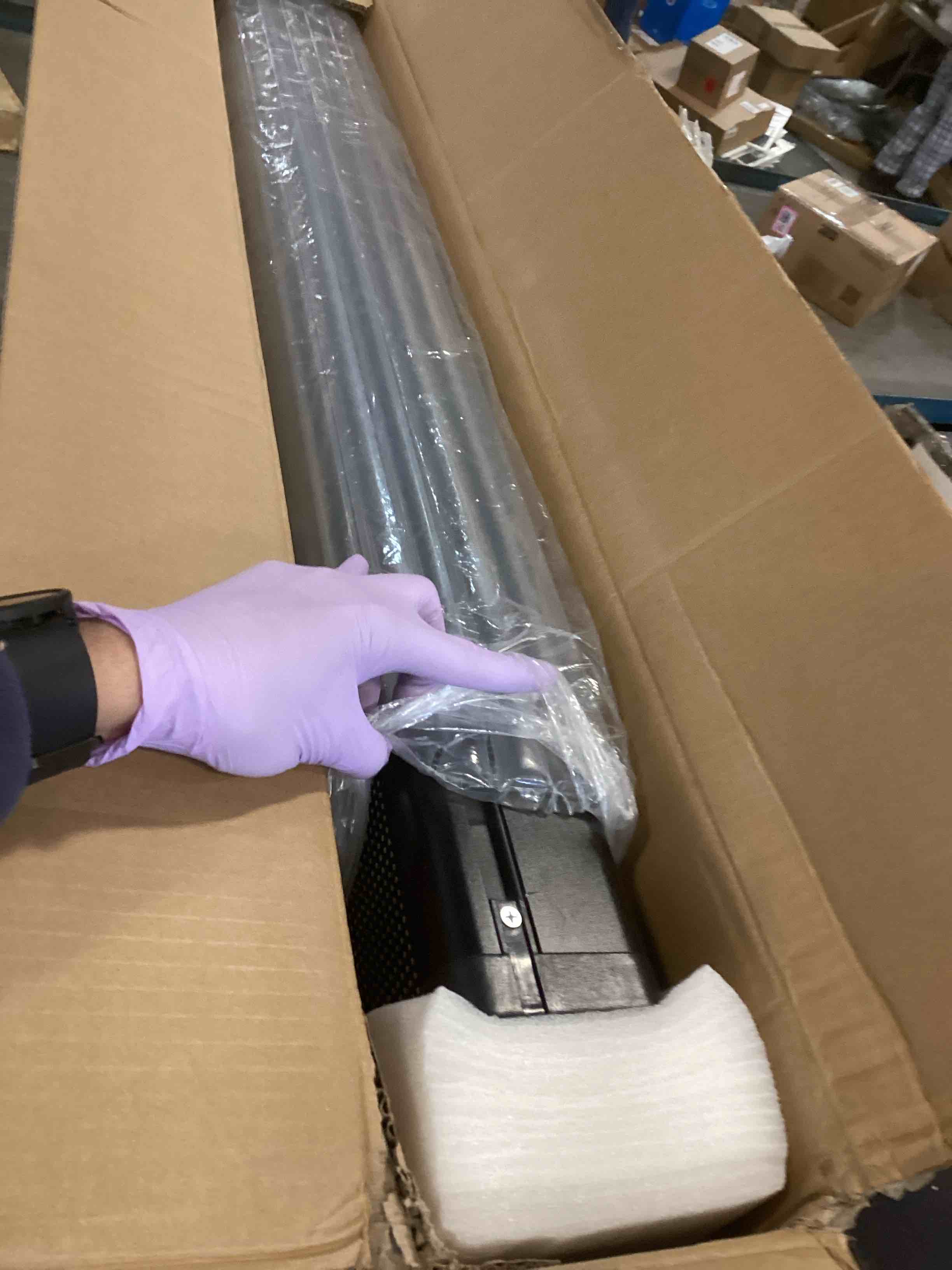 https://s3.amazonaws.com/lotting-images-prod/bidfta/GRA1974459_1738003125434.jpeg