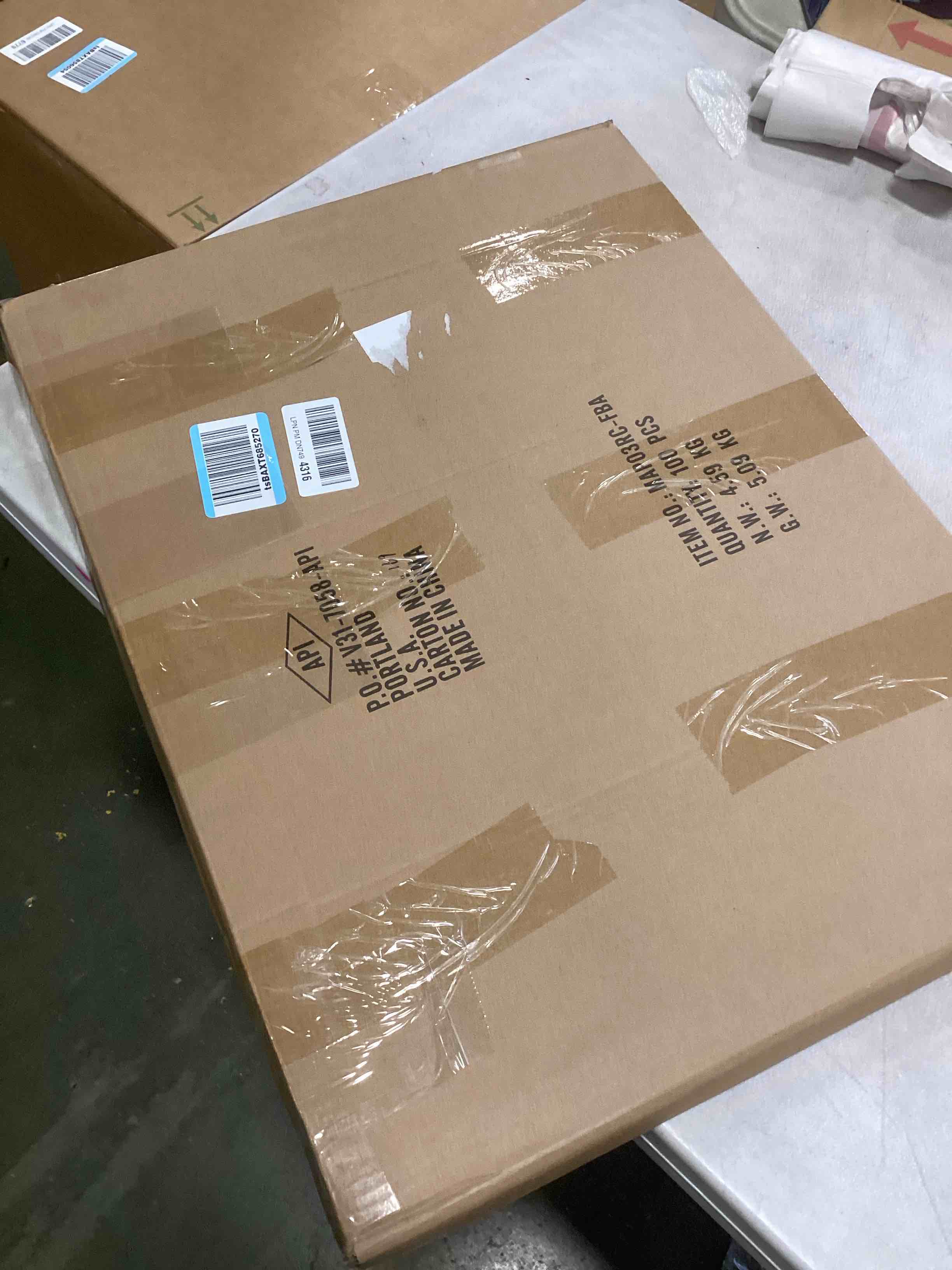 https://s3.amazonaws.com/lotting-images-prod/bidfta/GRA1976190_1740602577574.jpeg