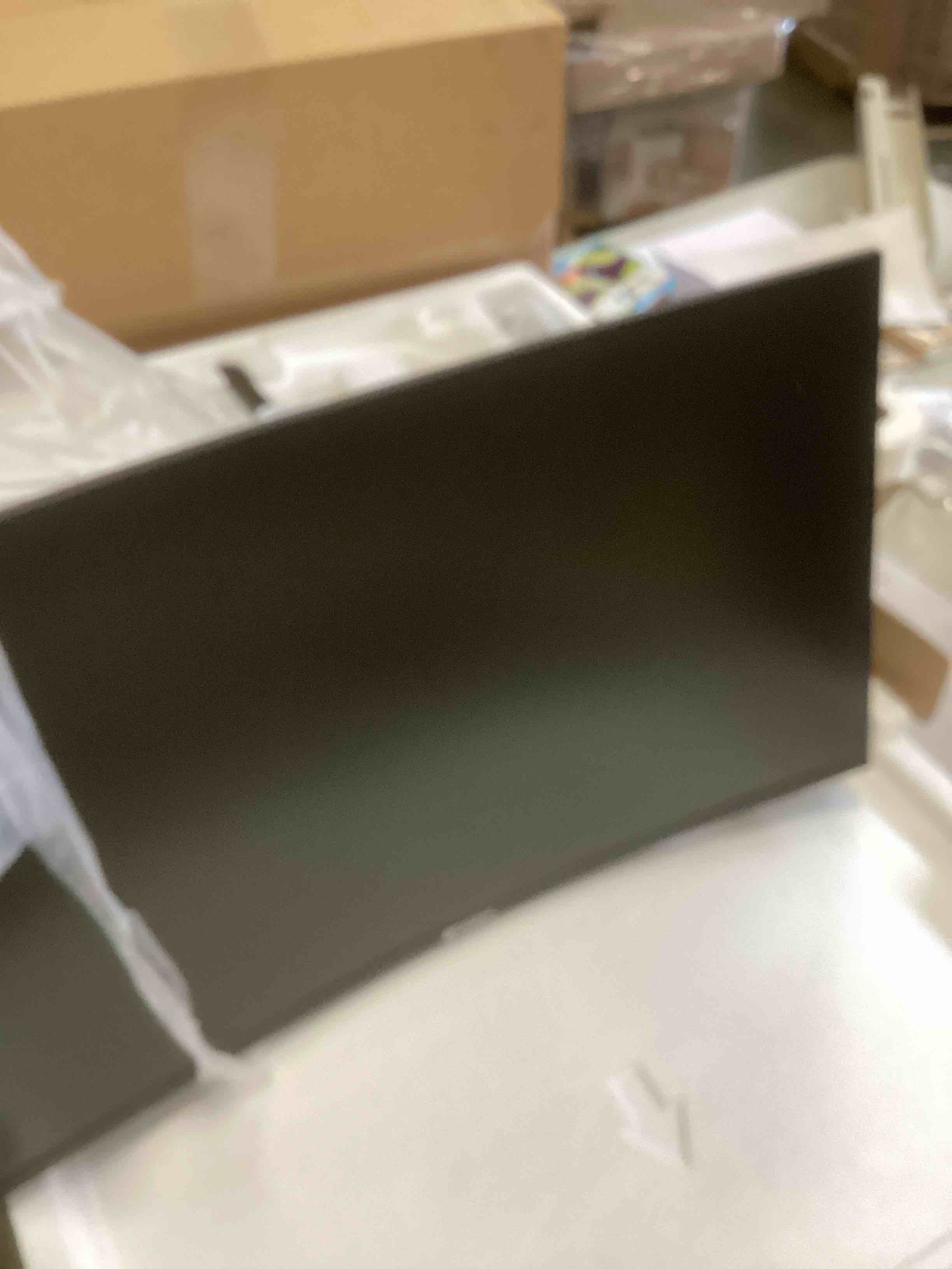 https://s3.amazonaws.com/lotting-images-prod/bidfta/GRA1976361_1740686960246.jpeg