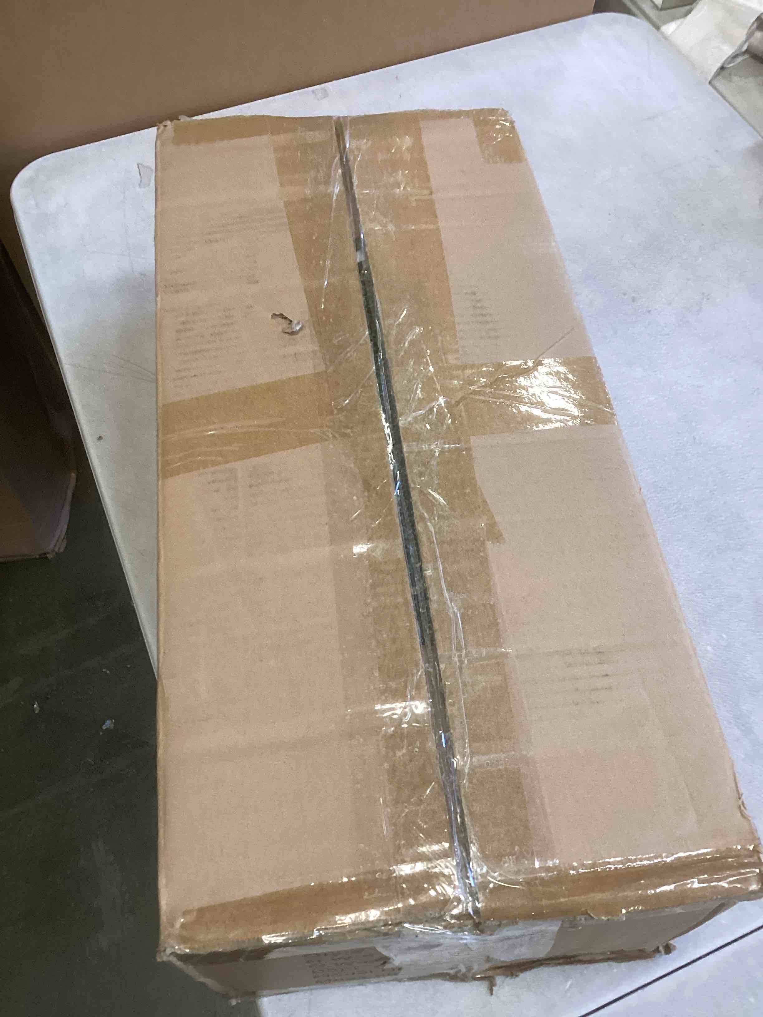 https://s3.amazonaws.com/lotting-images-prod/bidfta/GRA1976562_1740771931313.jpeg