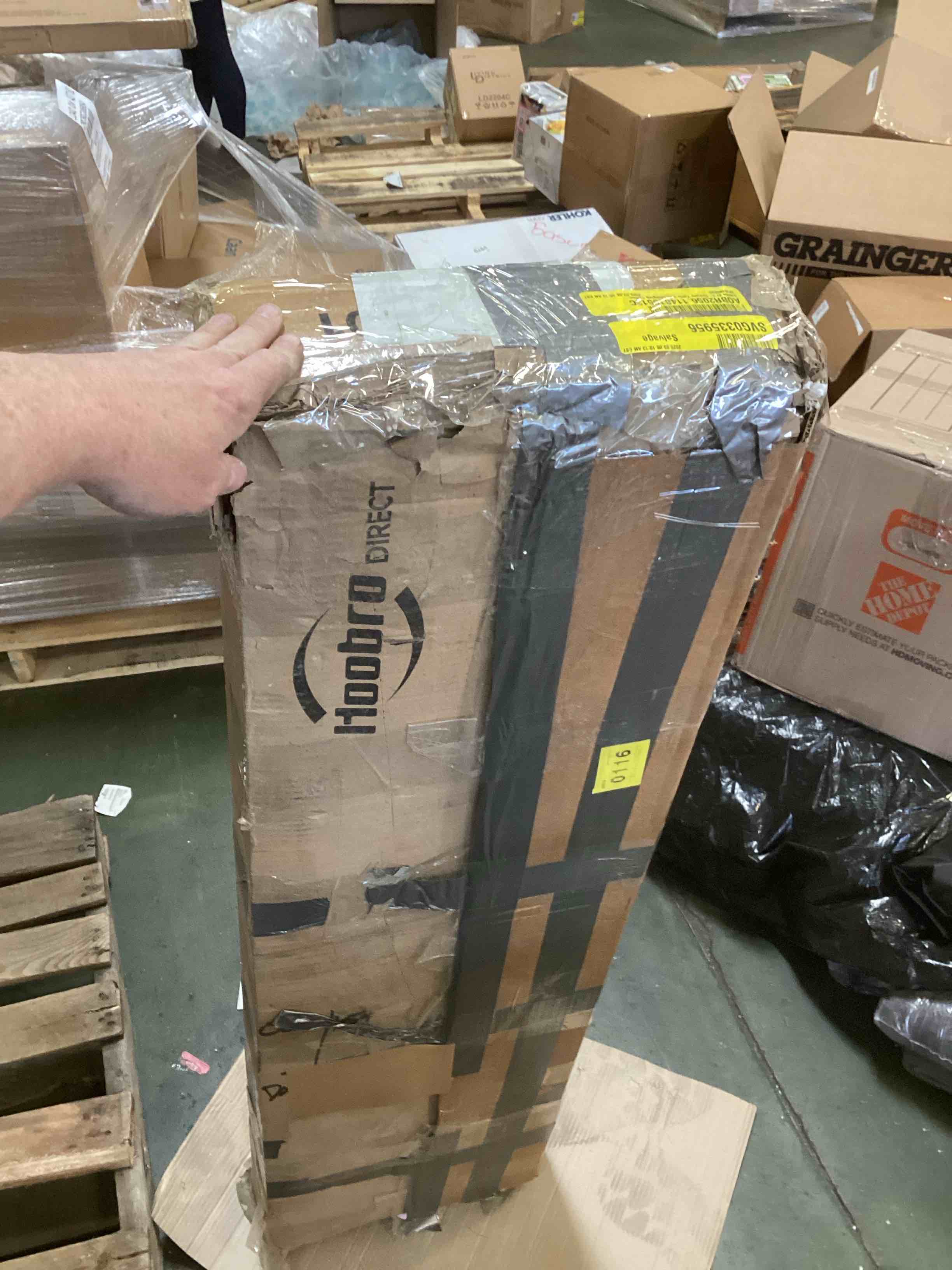 https://s3.amazonaws.com/lotting-images-prod/bidfta/GRA1977031_1741721348553.jpeg