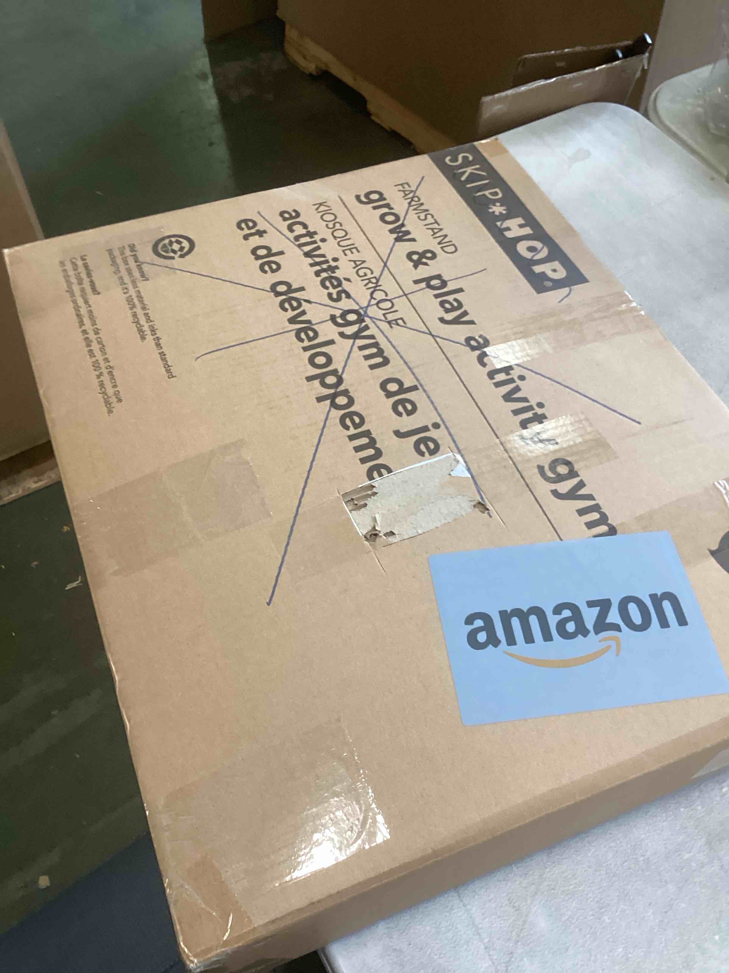 https://s3.amazonaws.com/lotting-images-prod/bidfta/GRA1977828_1742828883632.jpeg