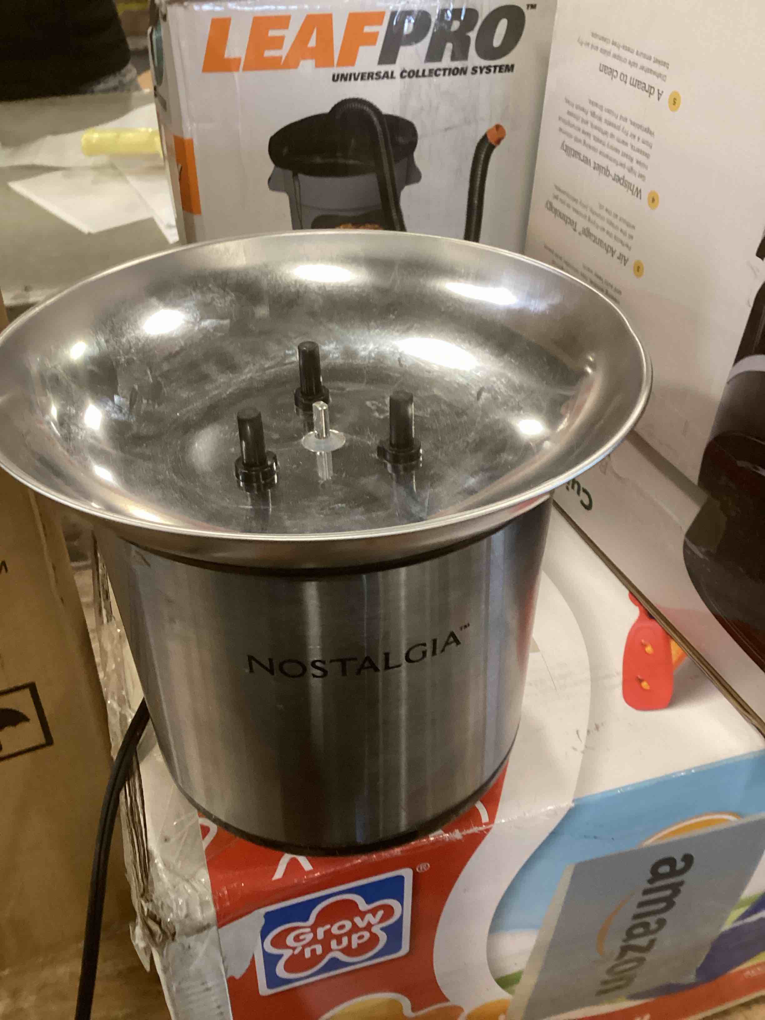 https://s3.amazonaws.com/lotting-images-prod/bidfta/GRA1978083_1736959618158.jpeg