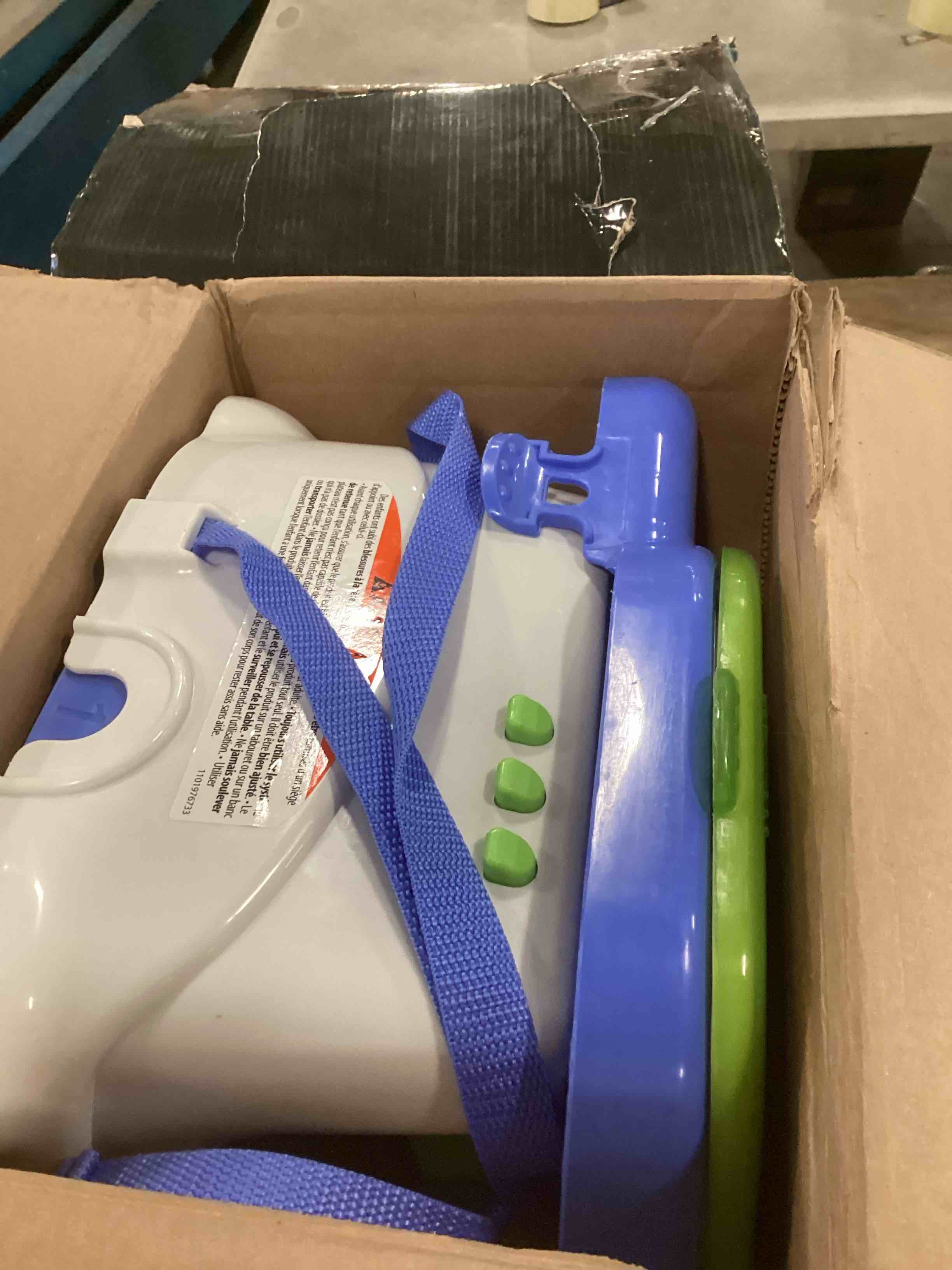 https://s3.amazonaws.com/lotting-images-prod/bidfta/GRA1978264_1737035272001.jpeg