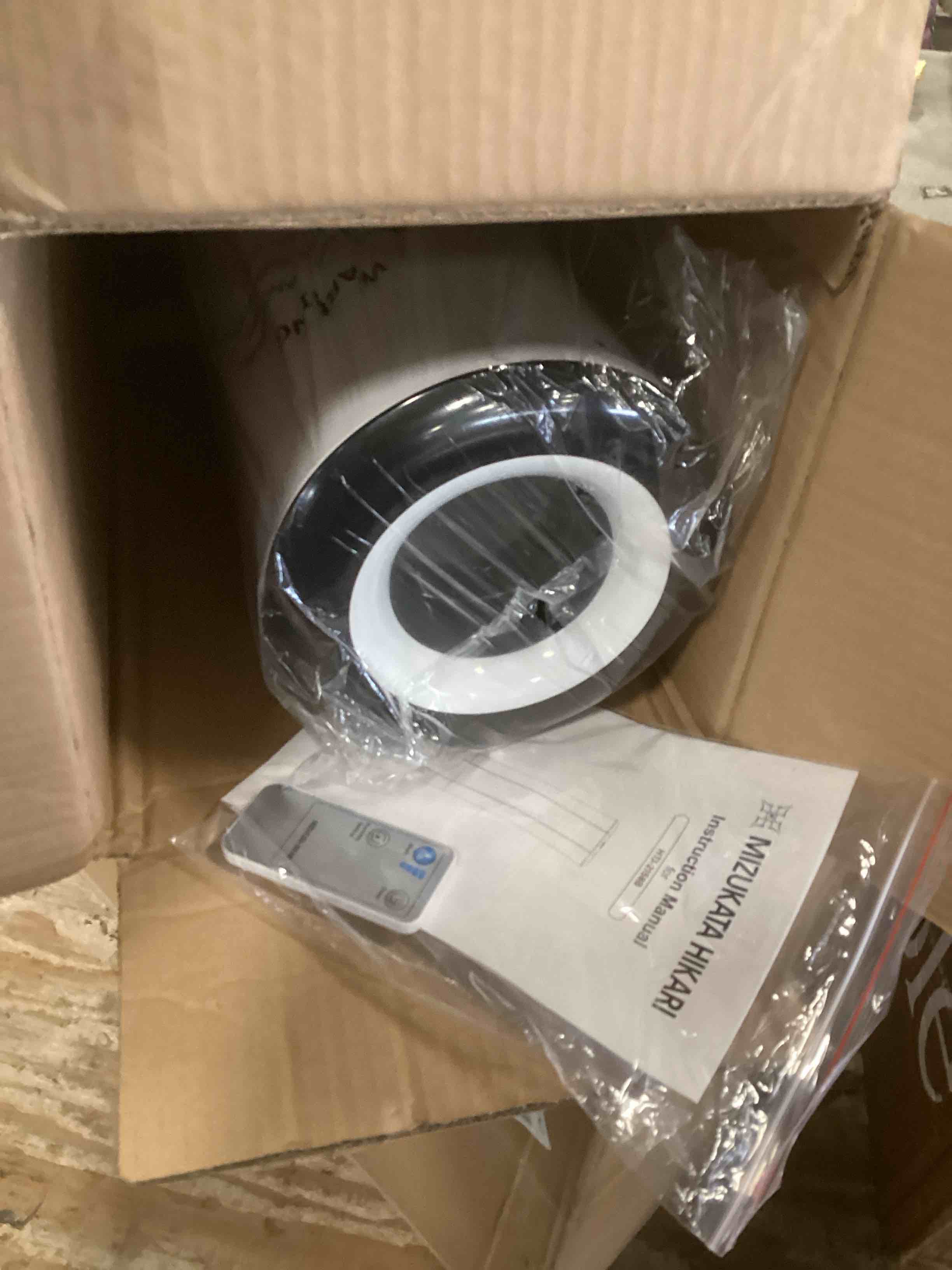 https://s3.amazonaws.com/lotting-images-prod/bidfta/GRA1978343_1737046887496.jpeg