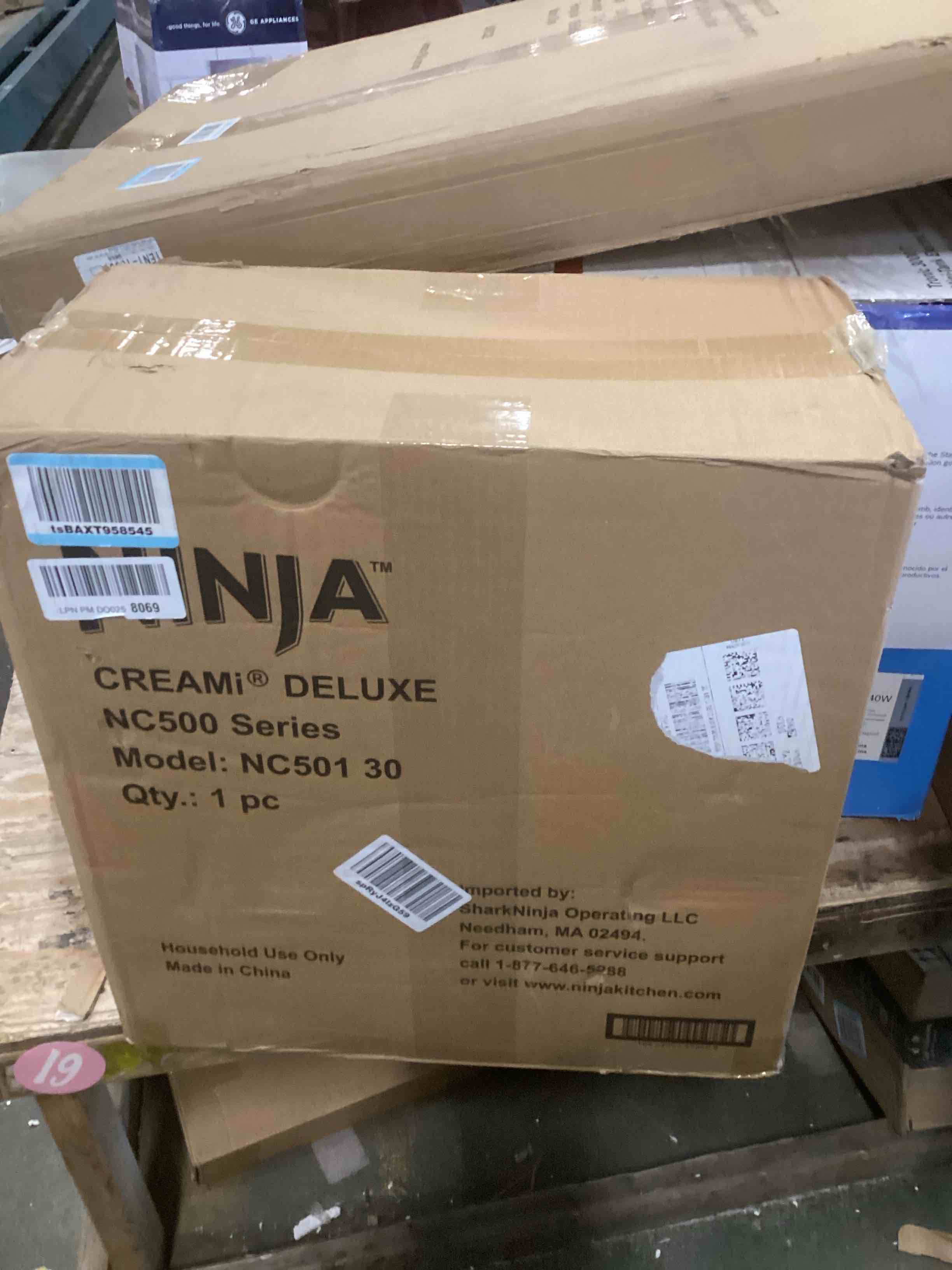 https://s3.amazonaws.com/lotting-images-prod/bidfta/GRA1978552_1737123986934.jpeg