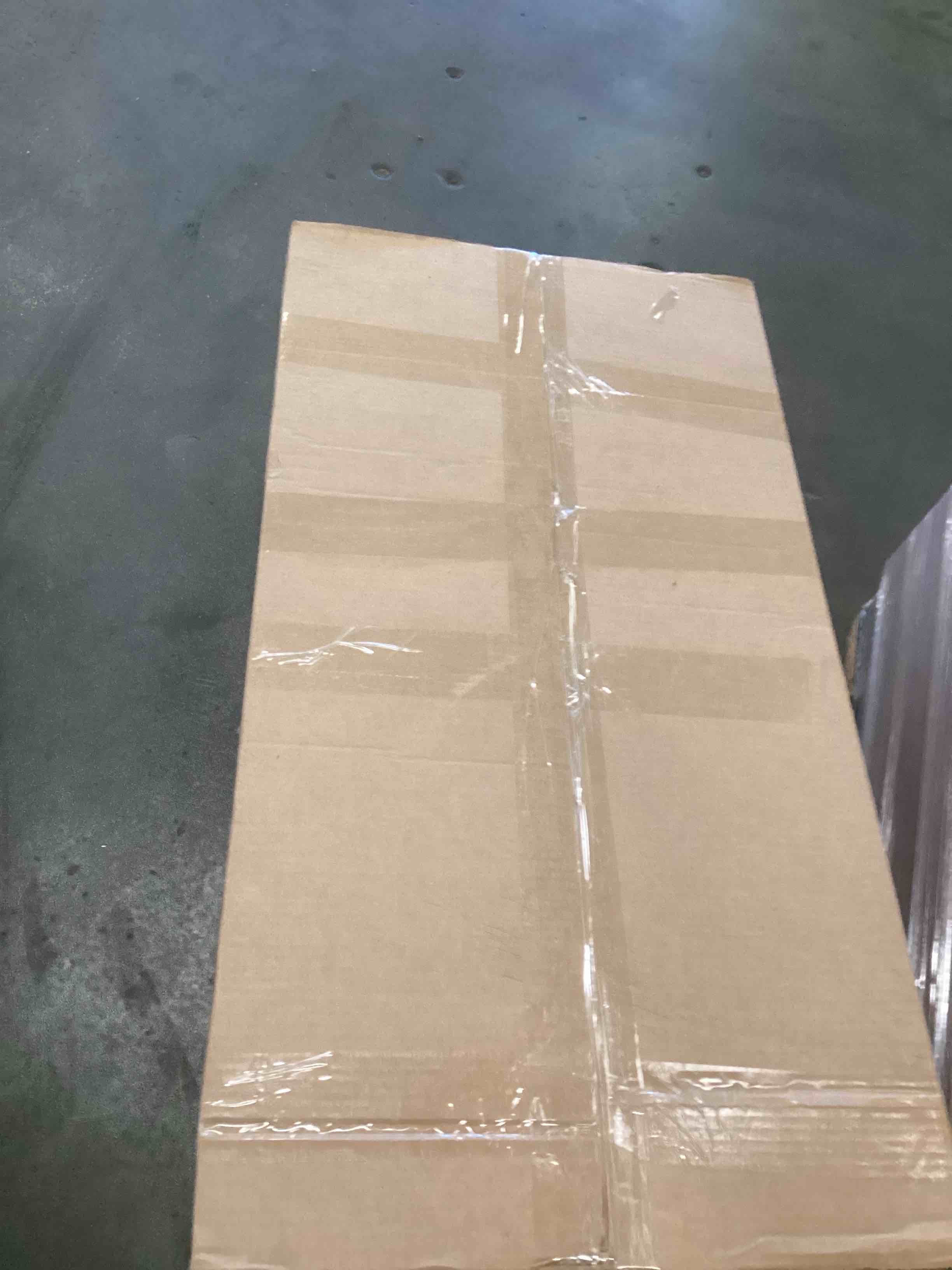 https://s3.amazonaws.com/lotting-images-prod/bidfta/GRA1978636_1737137914331.jpeg