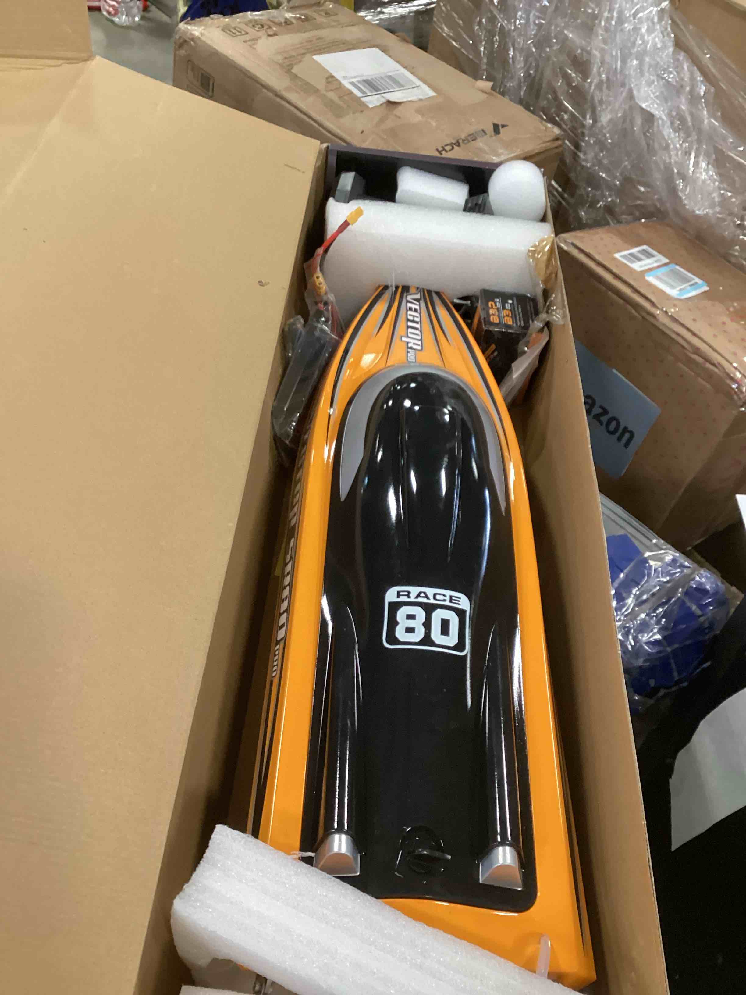 https://s3.amazonaws.com/lotting-images-prod/bidfta/GRA1979095_1737478663487.jpeg