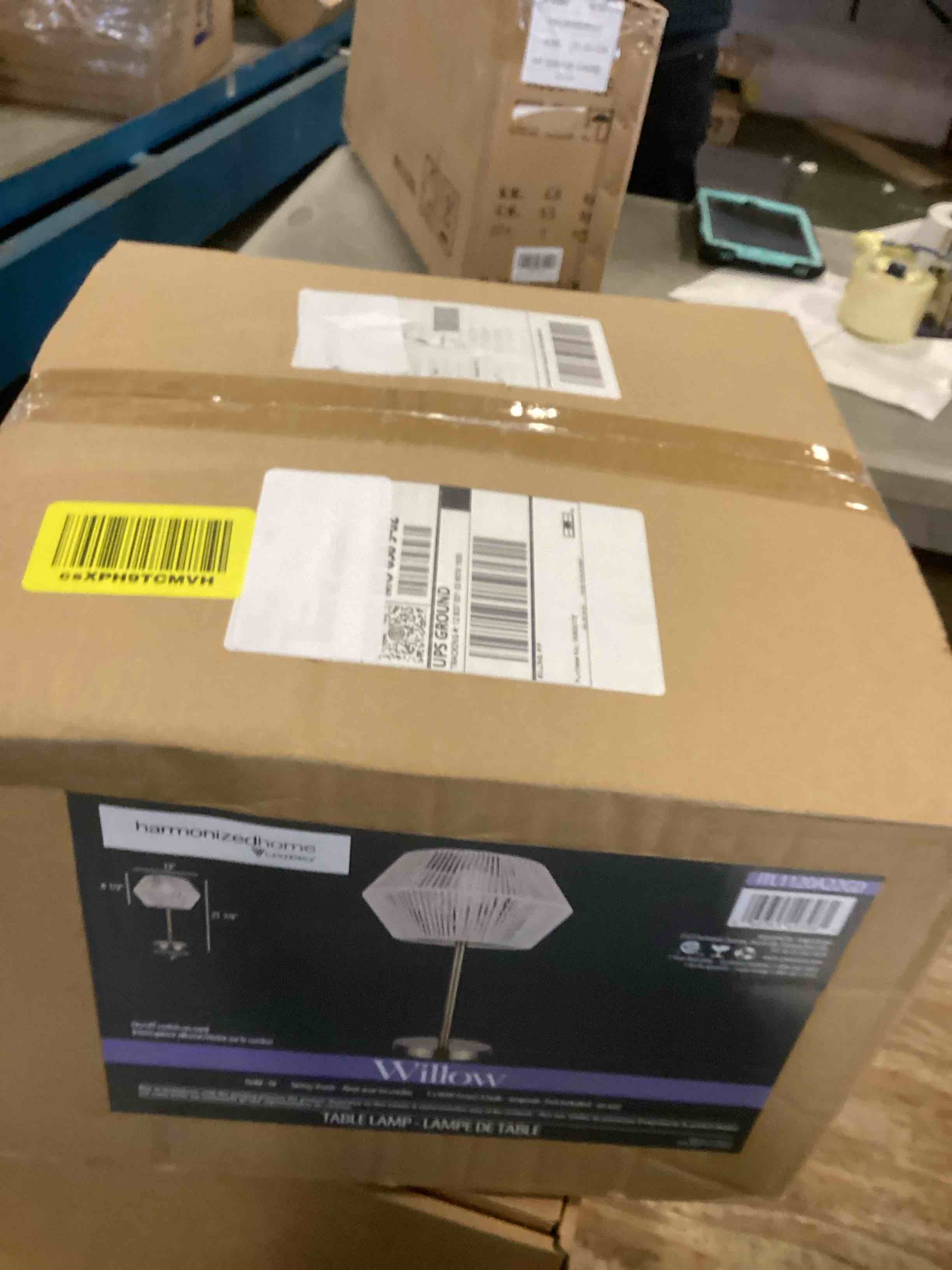 https://s3.amazonaws.com/lotting-images-prod/bidfta/GRA1979503_1737578313737.jpeg