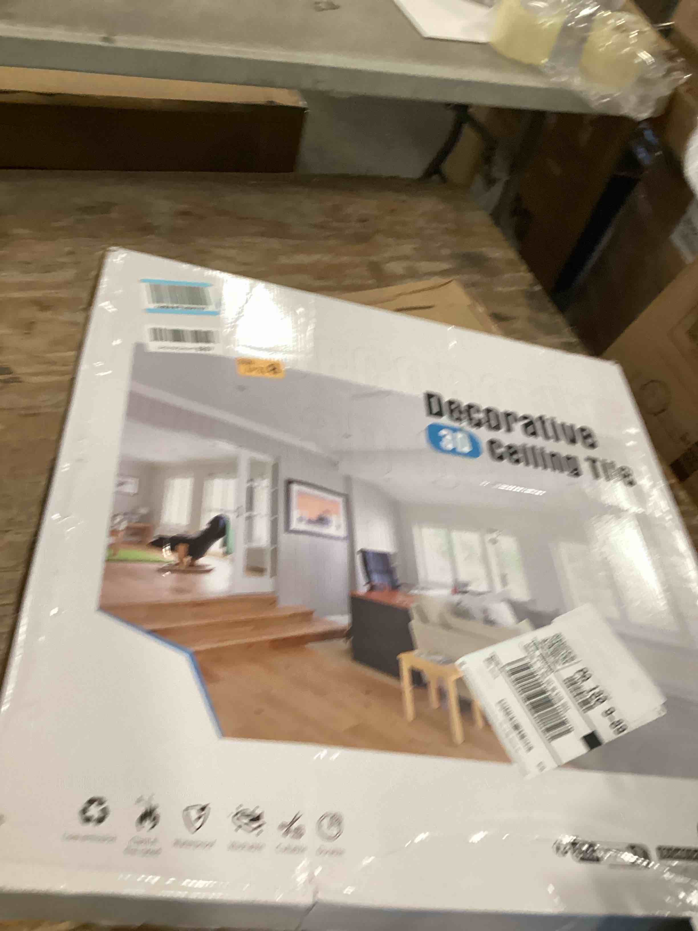 https://s3.amazonaws.com/lotting-images-prod/bidfta/GRA1980040_1737989907969.jpeg