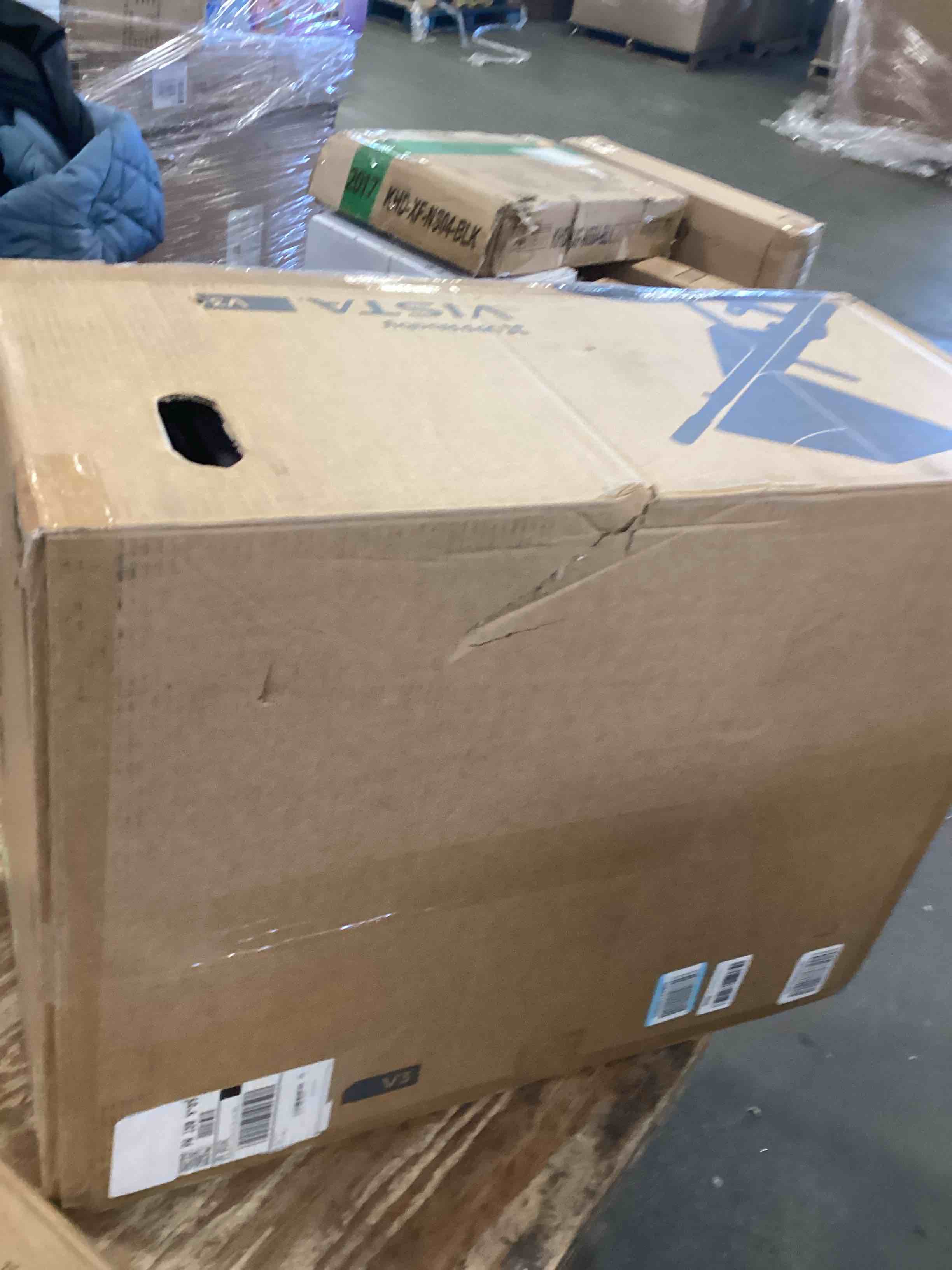https://s3.amazonaws.com/lotting-images-prod/bidfta/GRA1980268_1738078056592.jpeg