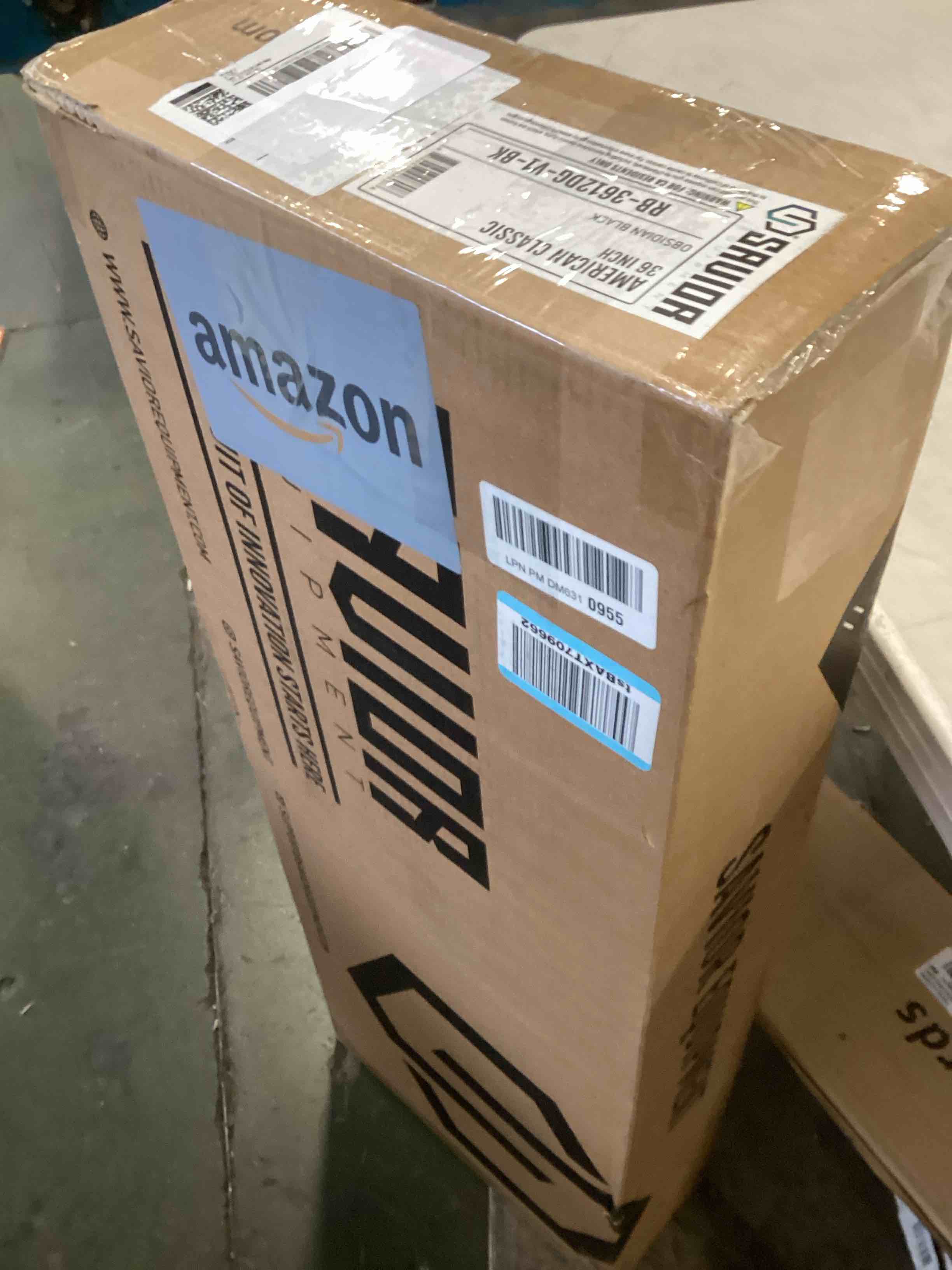 https://s3.amazonaws.com/lotting-images-prod/bidfta/GRA1980535_1738267978508.jpeg