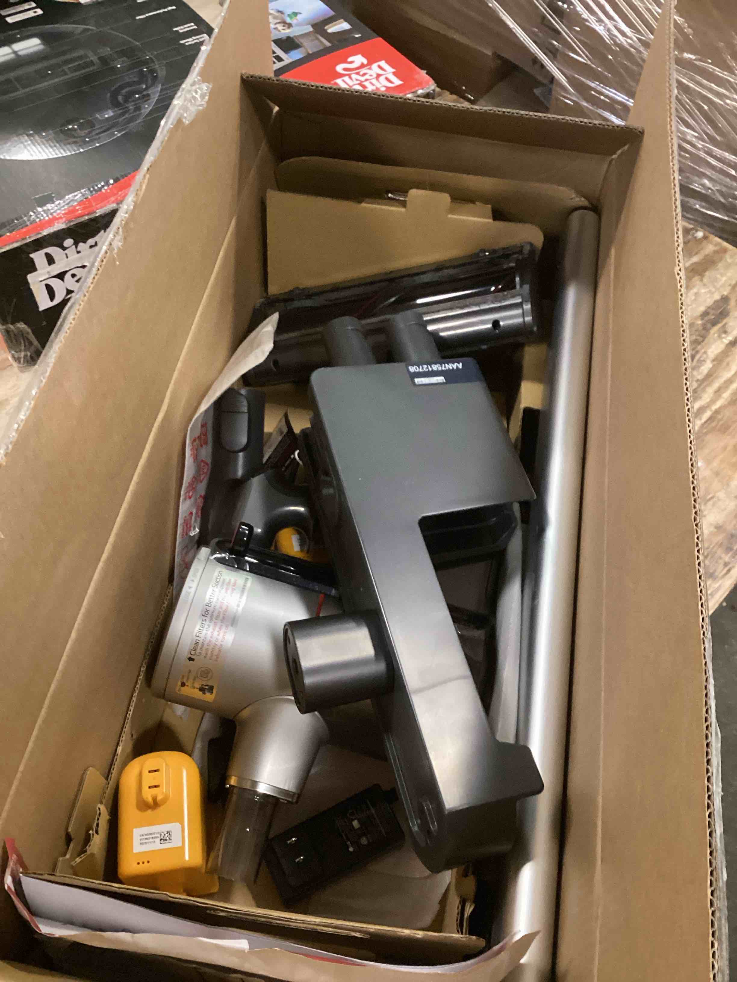 https://s3.amazonaws.com/lotting-images-prod/bidfta/GRA1980924_1738602701762.jpeg