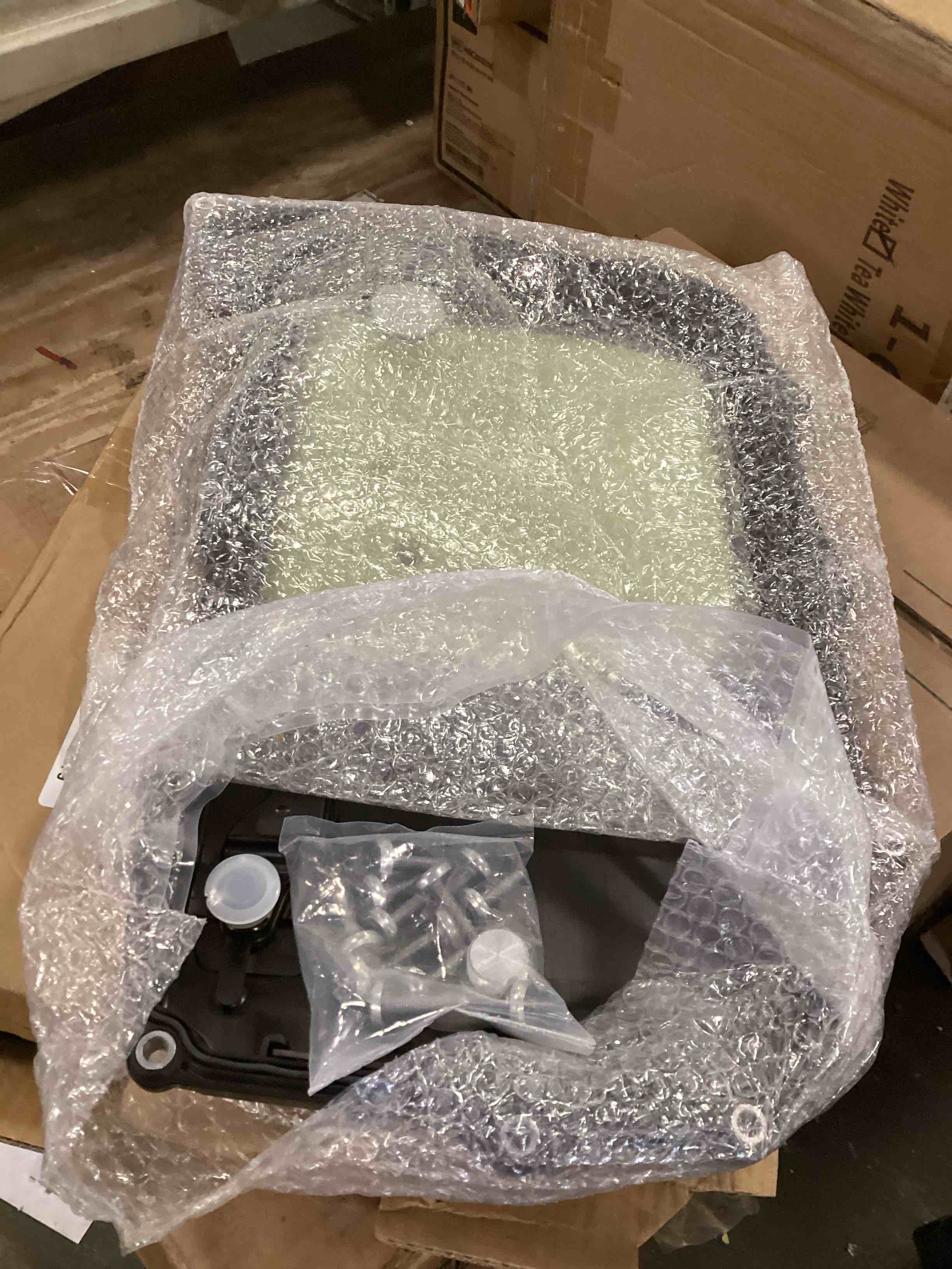https://s3.amazonaws.com/lotting-images-prod/bidfta/GRA1980953_1738609110217.jpeg