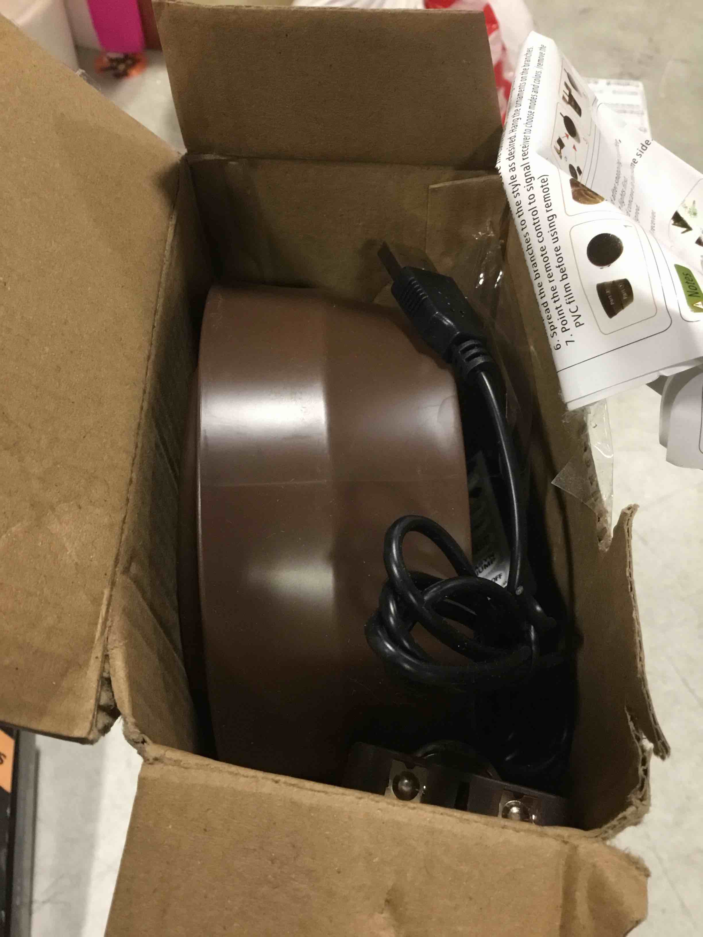 https://s3.amazonaws.com/lotting-images-prod/bidfta/GRA1982541_1737637320053.jpeg