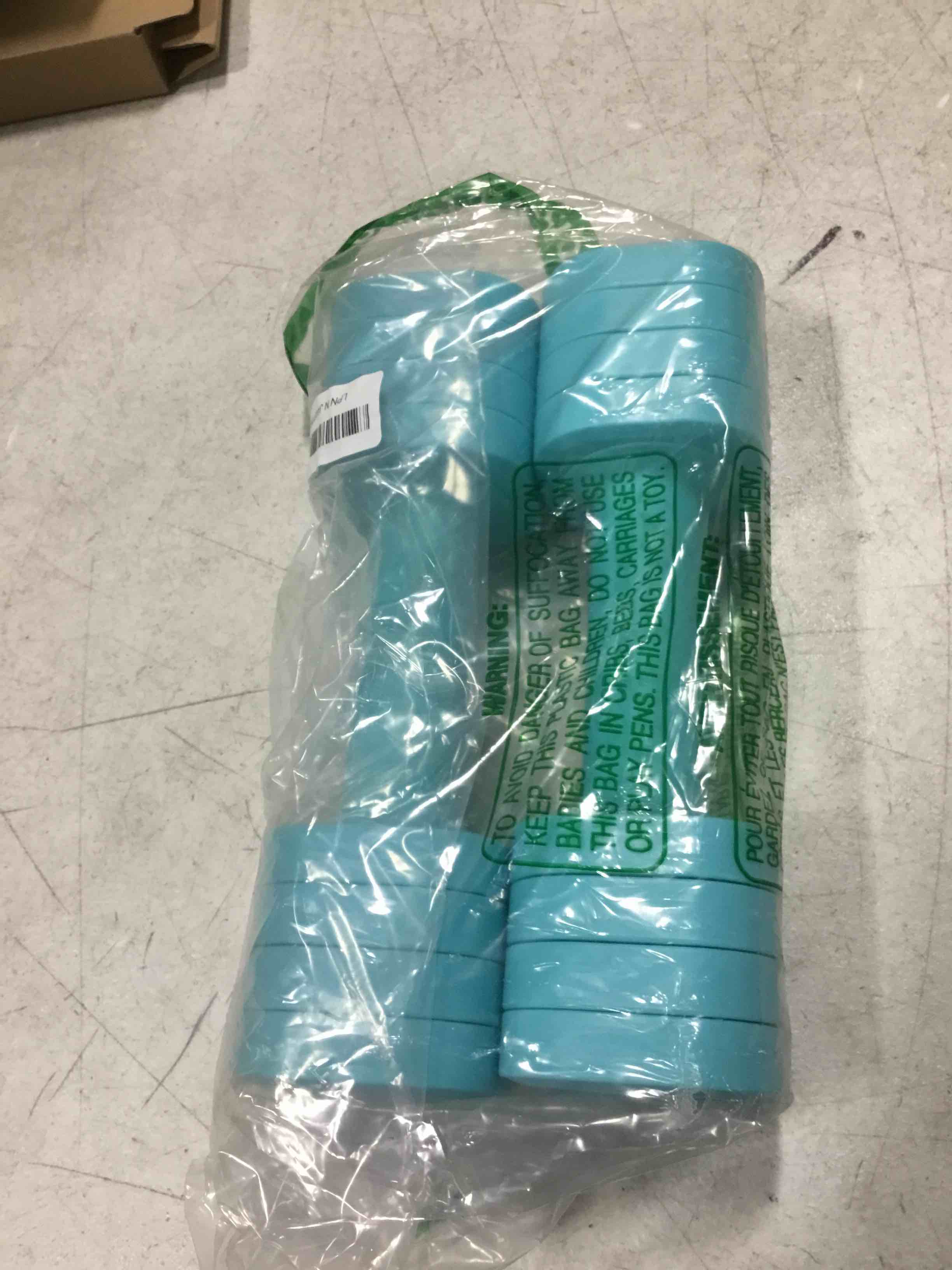 https://s3.amazonaws.com/lotting-images-prod/bidfta/GRA1982547_1737638089423.jpeg