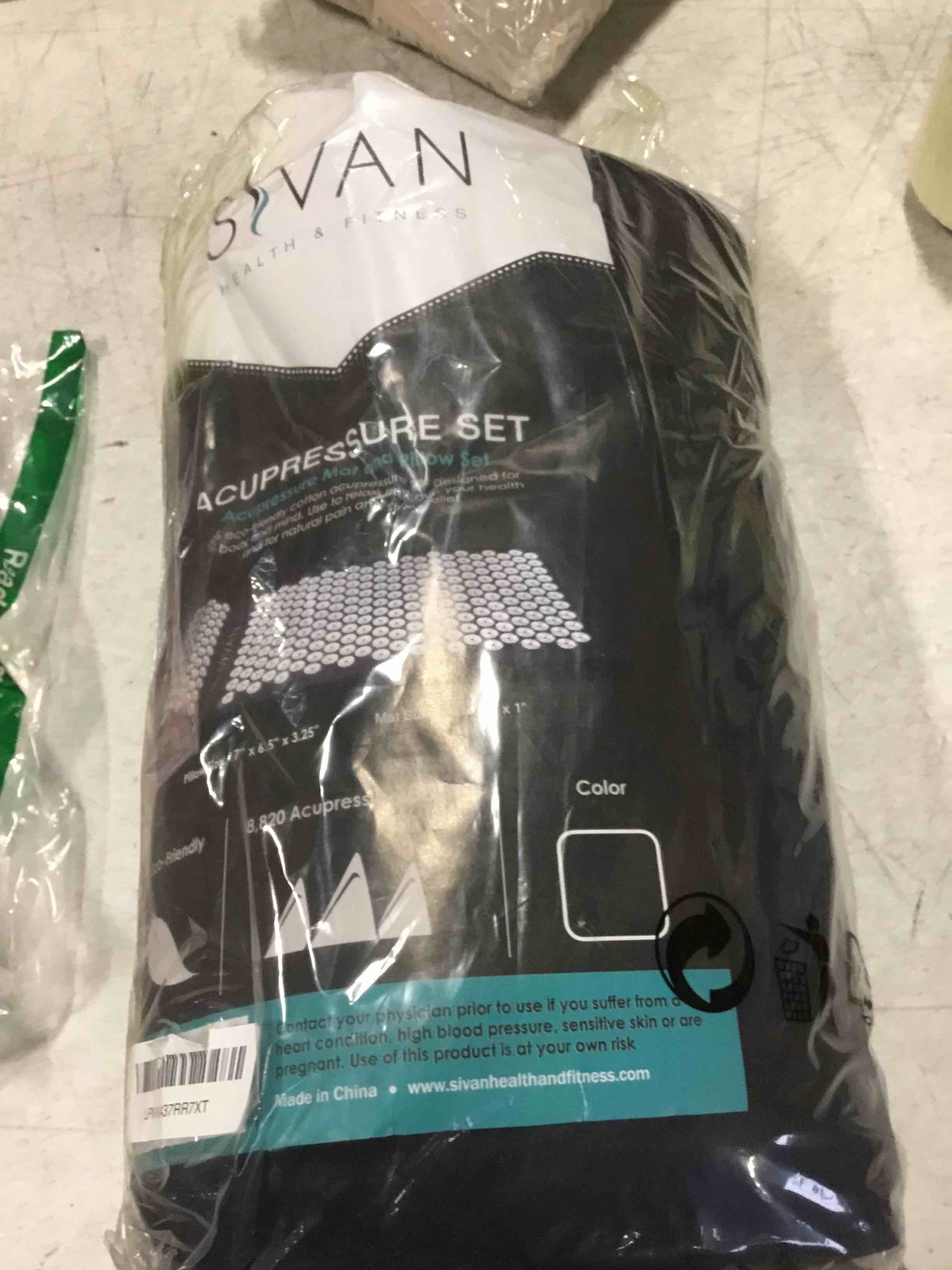 https://s3.amazonaws.com/lotting-images-prod/bidfta/GRA1982602_1737643306512.jpeg