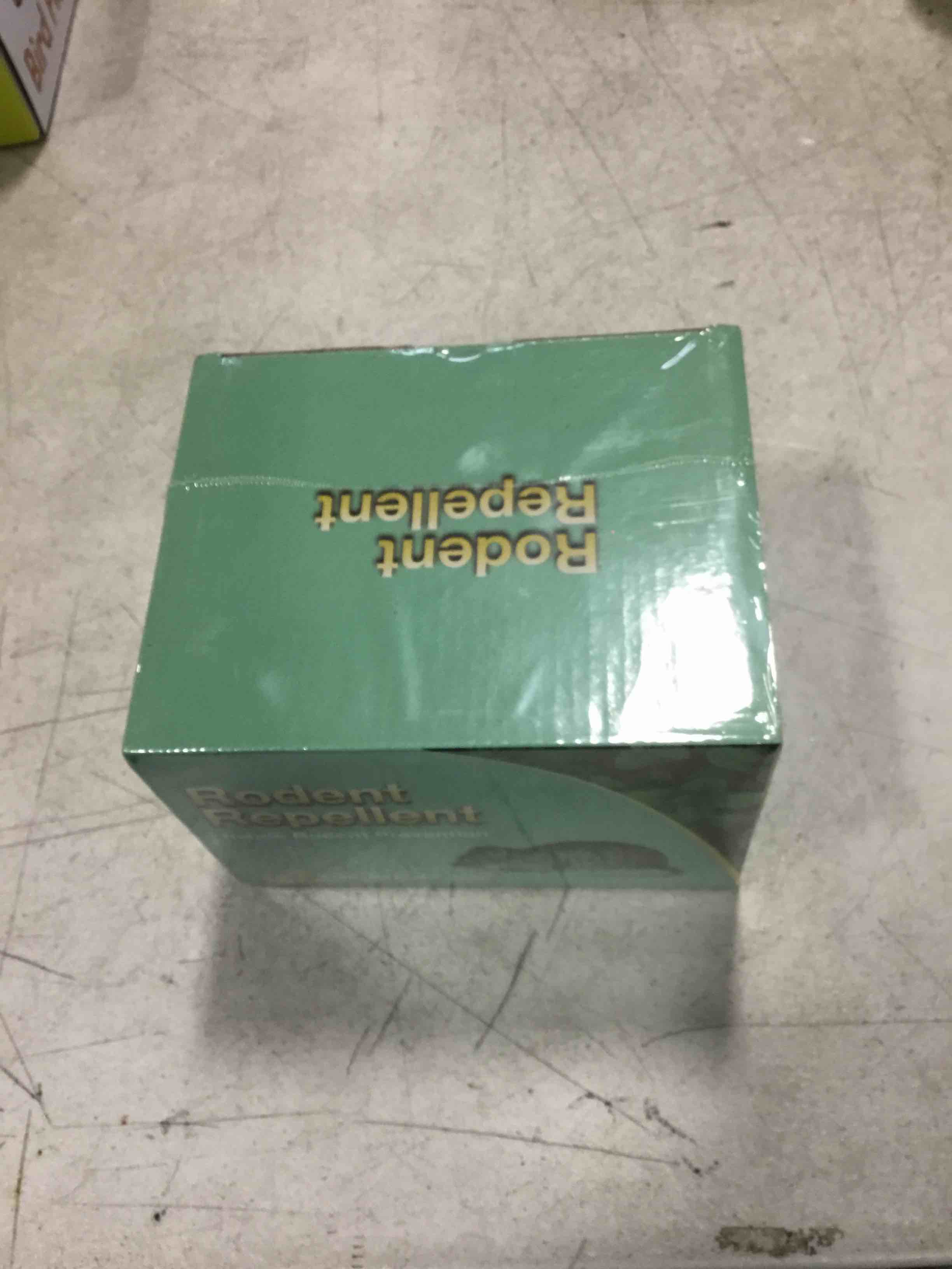 https://s3.amazonaws.com/lotting-images-prod/bidfta/GRA1982644_1737648658532.jpeg