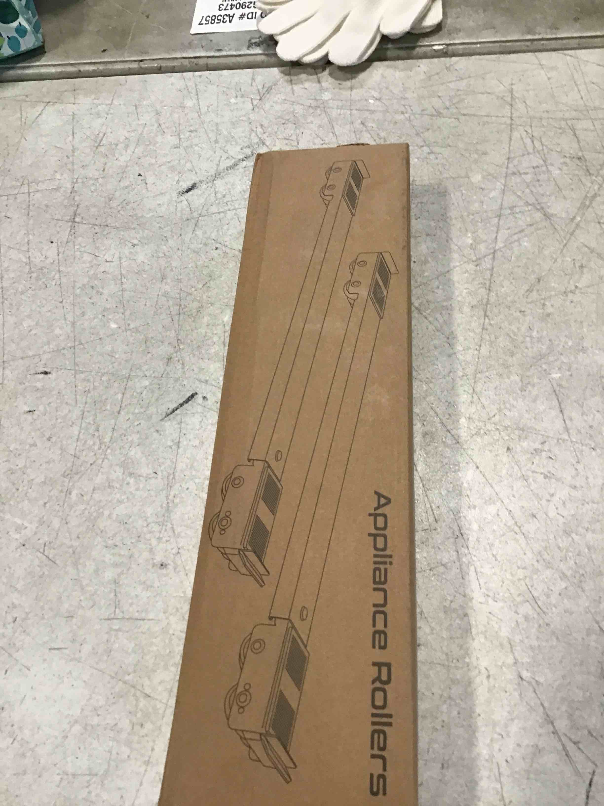 https://s3.amazonaws.com/lotting-images-prod/bidfta/GRA1983133_1738006320788.jpeg