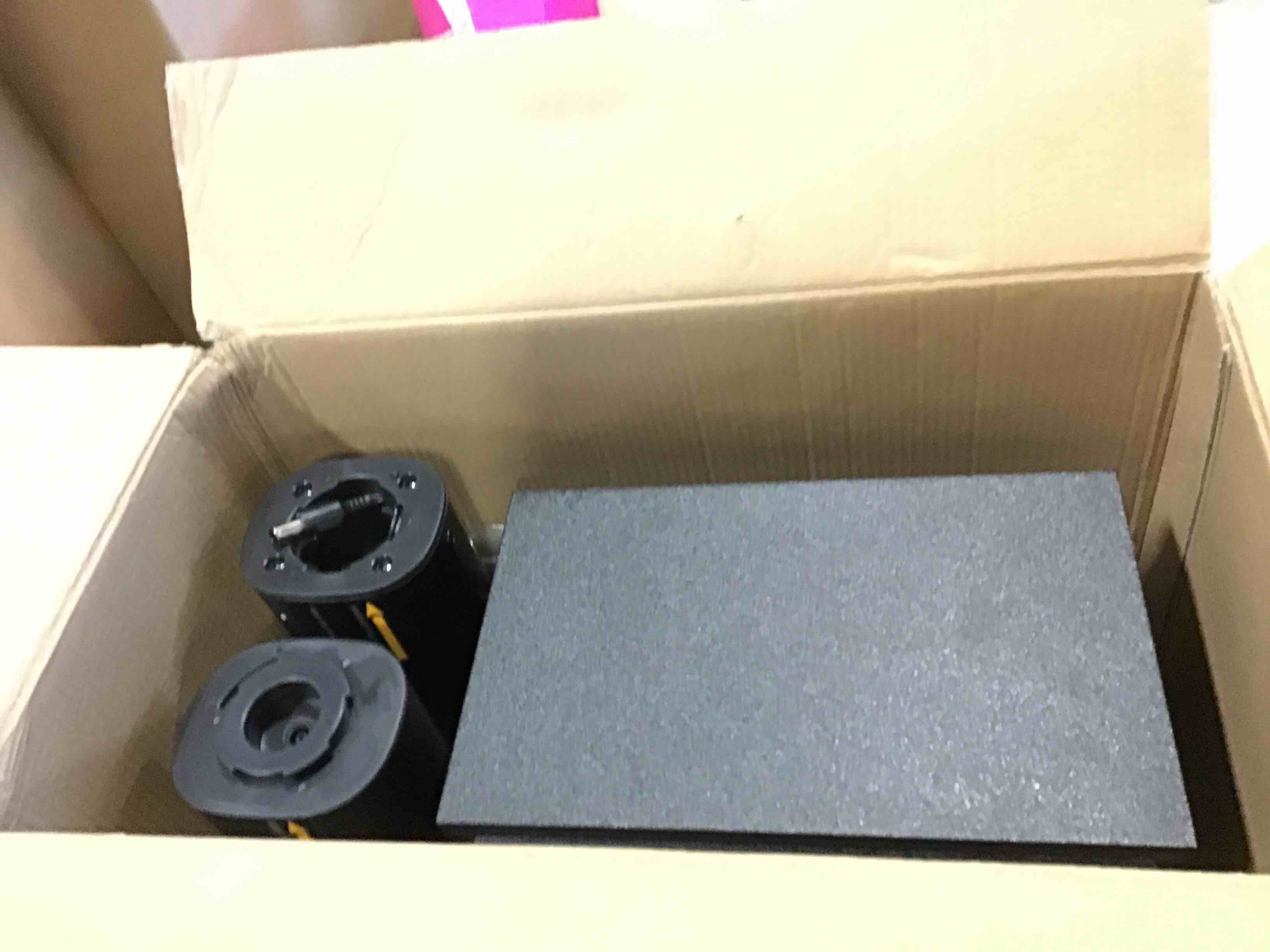 https://s3.amazonaws.com/lotting-images-prod/bidfta/GRA1983205_1738072315105.jpeg