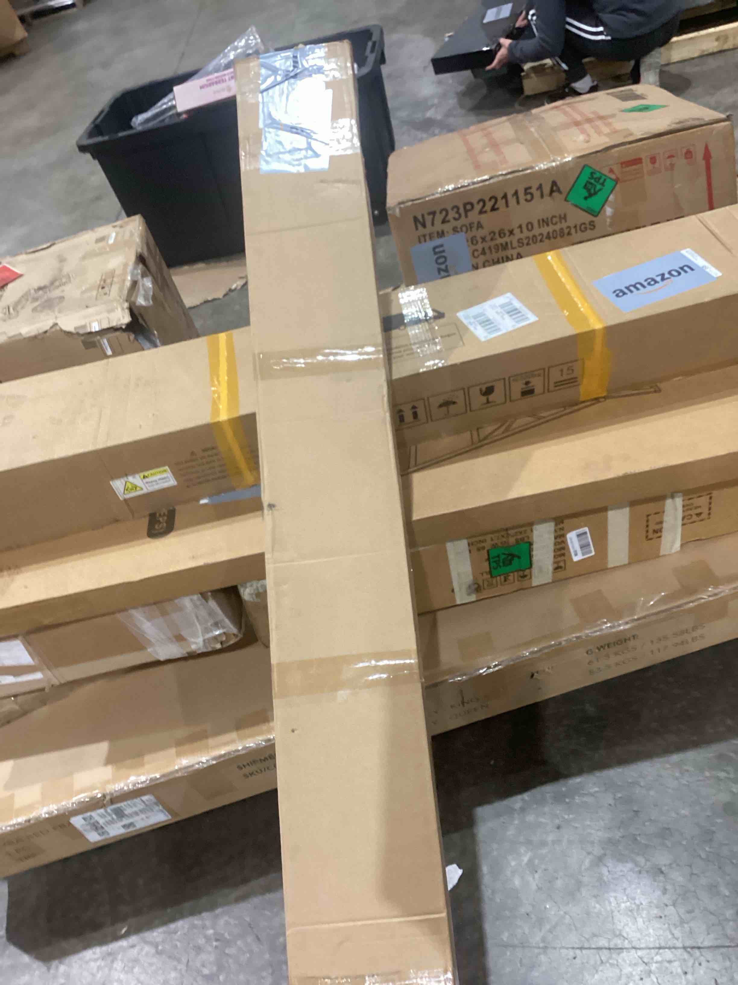https://s3.amazonaws.com/lotting-images-prod/bidfta/GRA1987240_1744649005046.jpeg