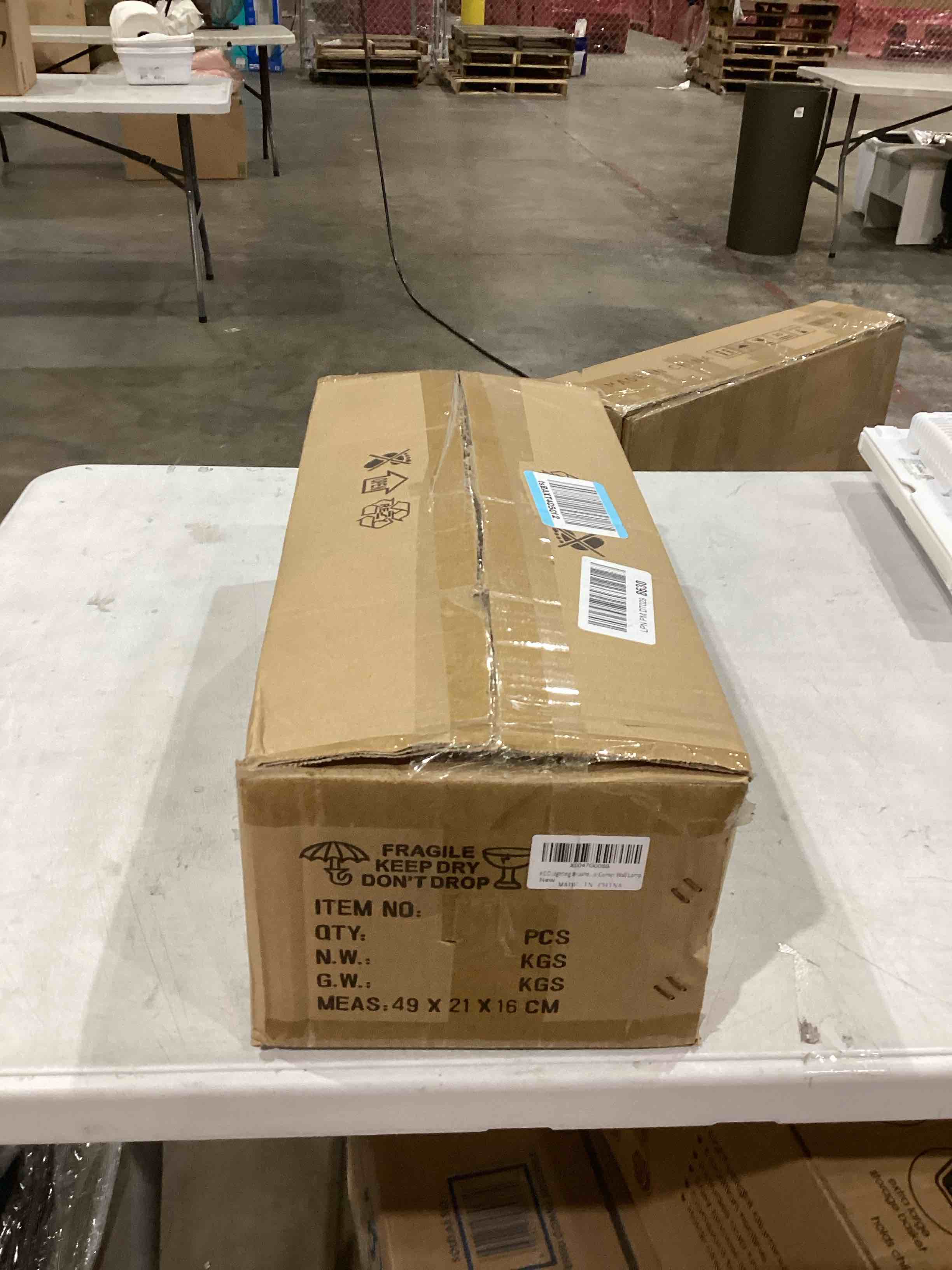 https://s3.amazonaws.com/lotting-images-prod/bidfta/GRA1987519_1745523120186.jpeg