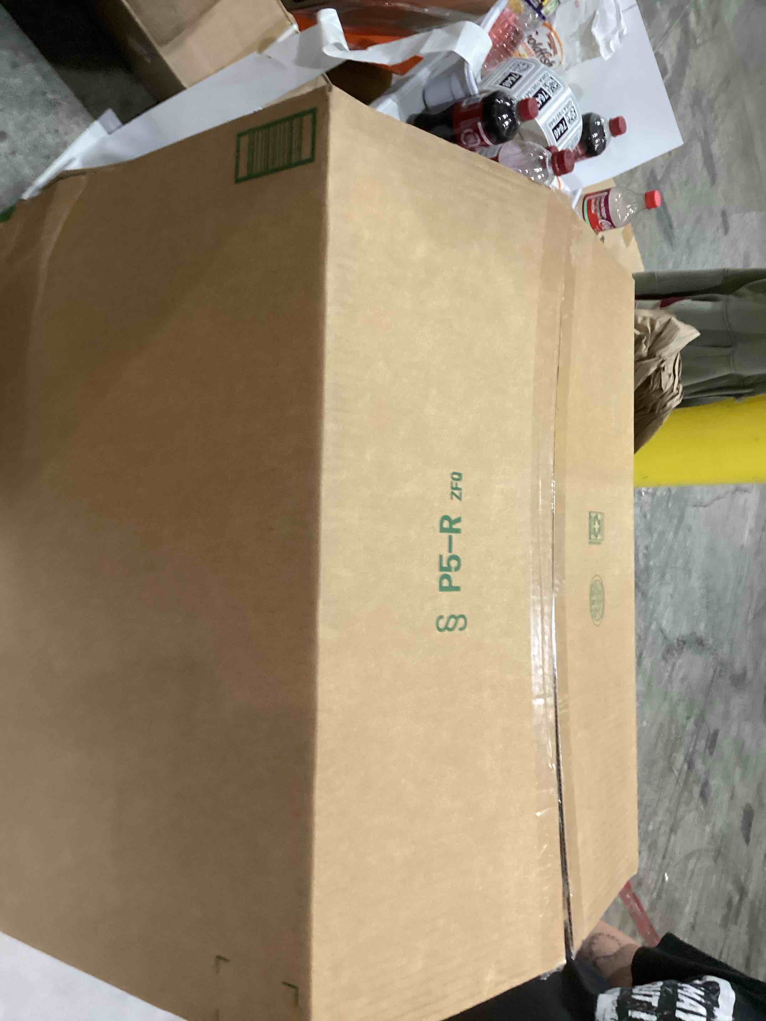 https://s3.amazonaws.com/lotting-images-prod/bidfta/GRA1987634_1745860815190.jpeg
