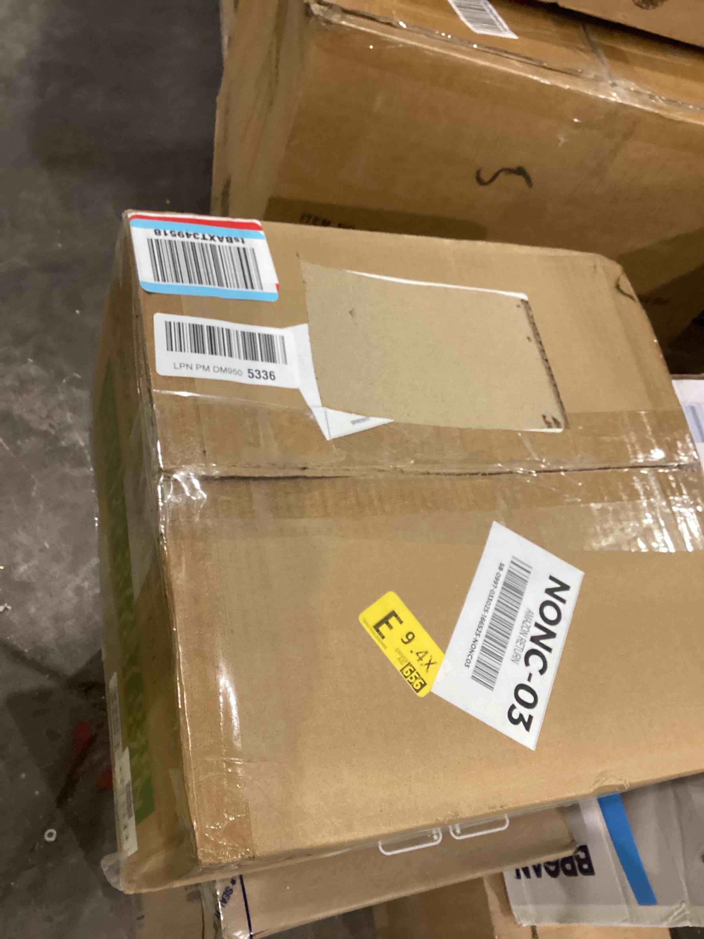 https://s3.amazonaws.com/lotting-images-prod/bidfta/GRA1988085_1746446272209.jpeg