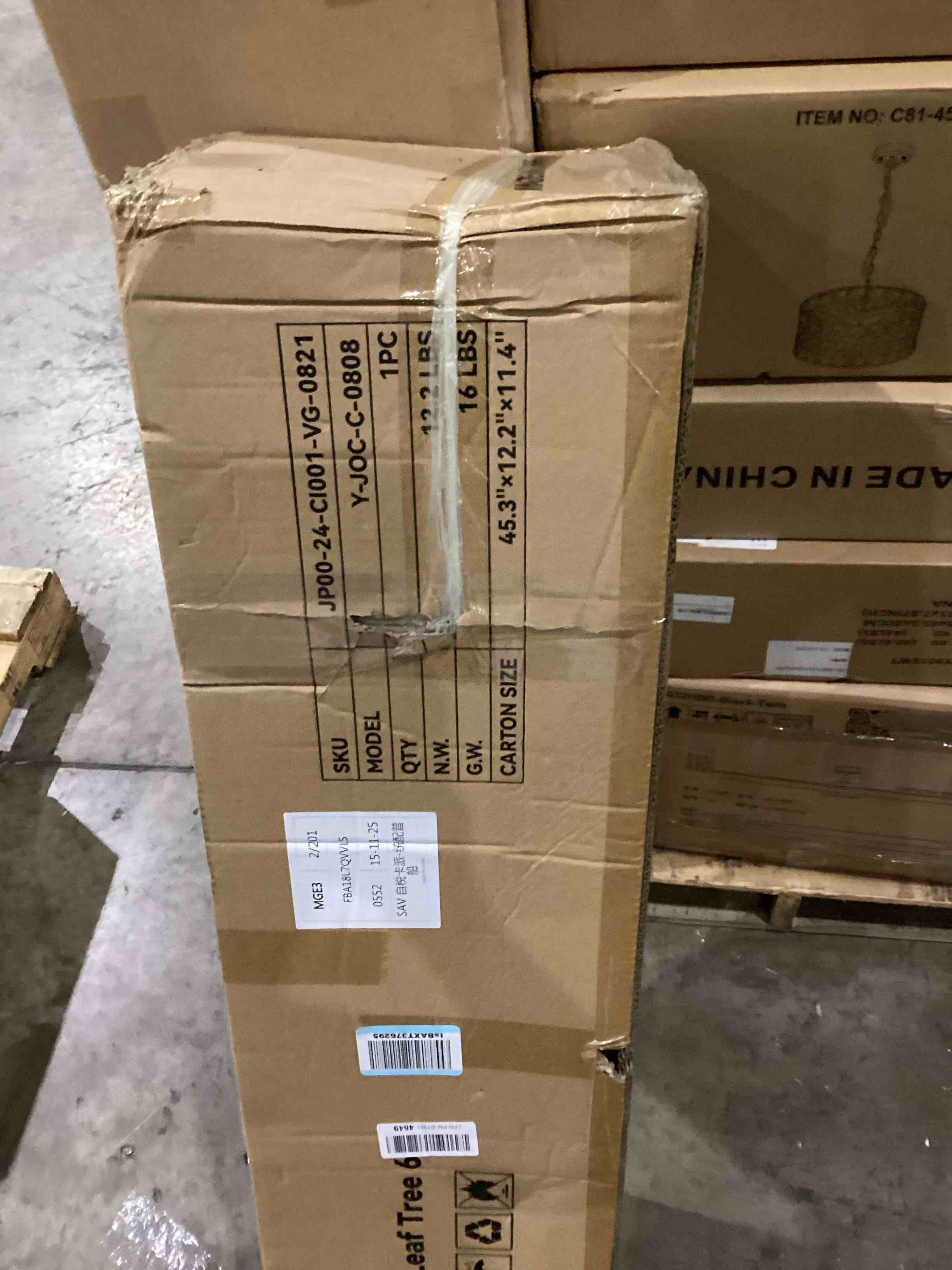 https://s3.amazonaws.com/lotting-images-prod/bidfta/GRA1988112_1746449181257.jpeg