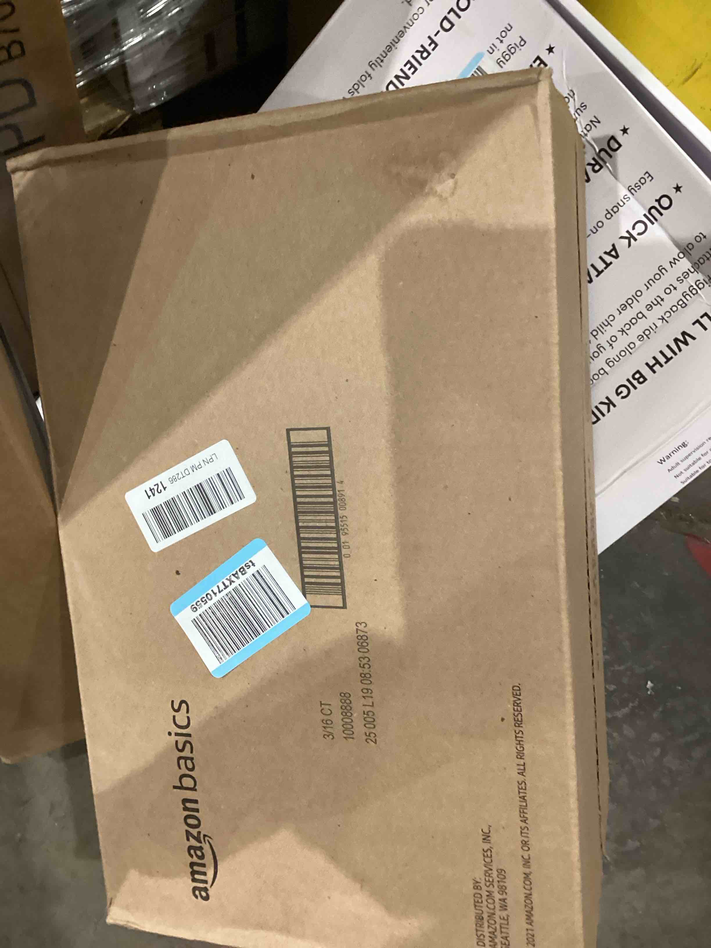 https://s3.amazonaws.com/lotting-images-prod/bidfta/GRA1988327_1746457968575.jpeg