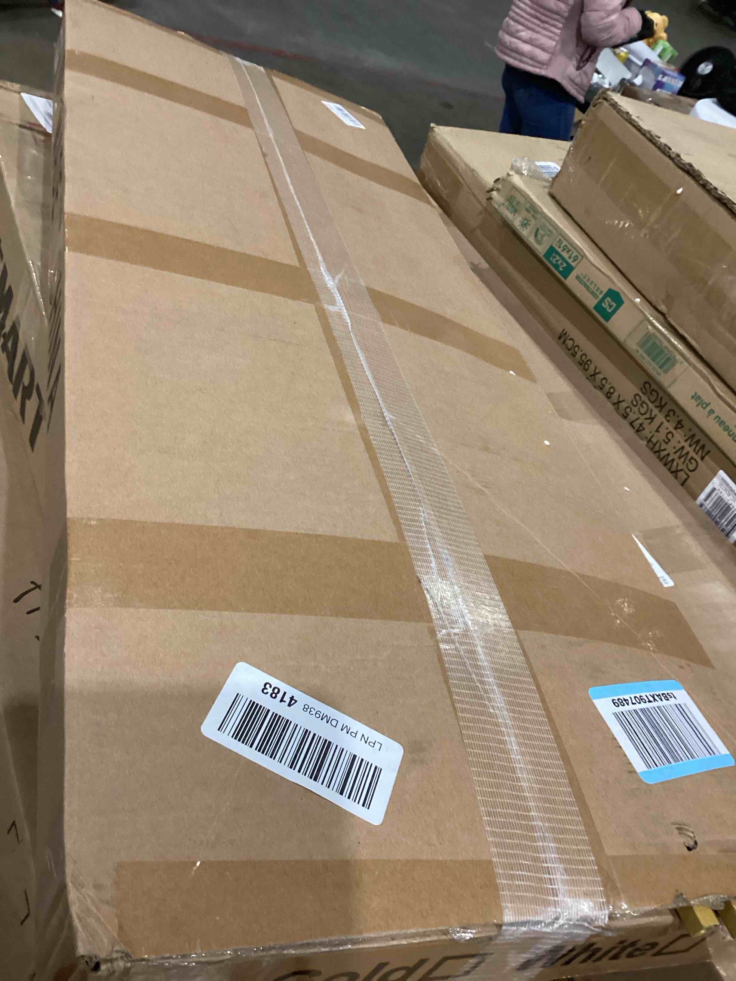 https://s3.amazonaws.com/lotting-images-prod/bidfta/GRA1988528_1746545487514.jpeg