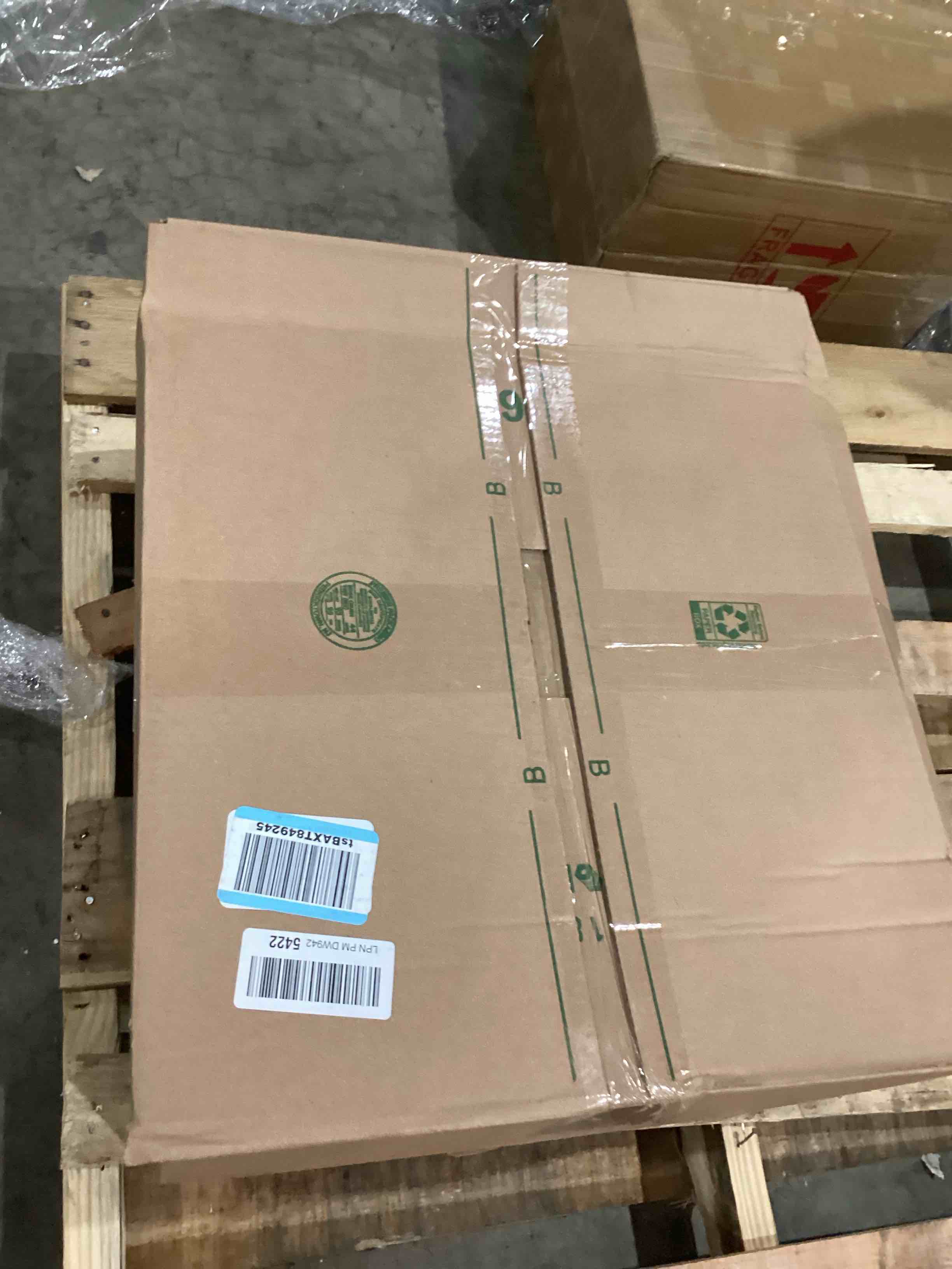 https://s3.amazonaws.com/lotting-images-prod/bidfta/GRA1988569_1746541633016.jpeg