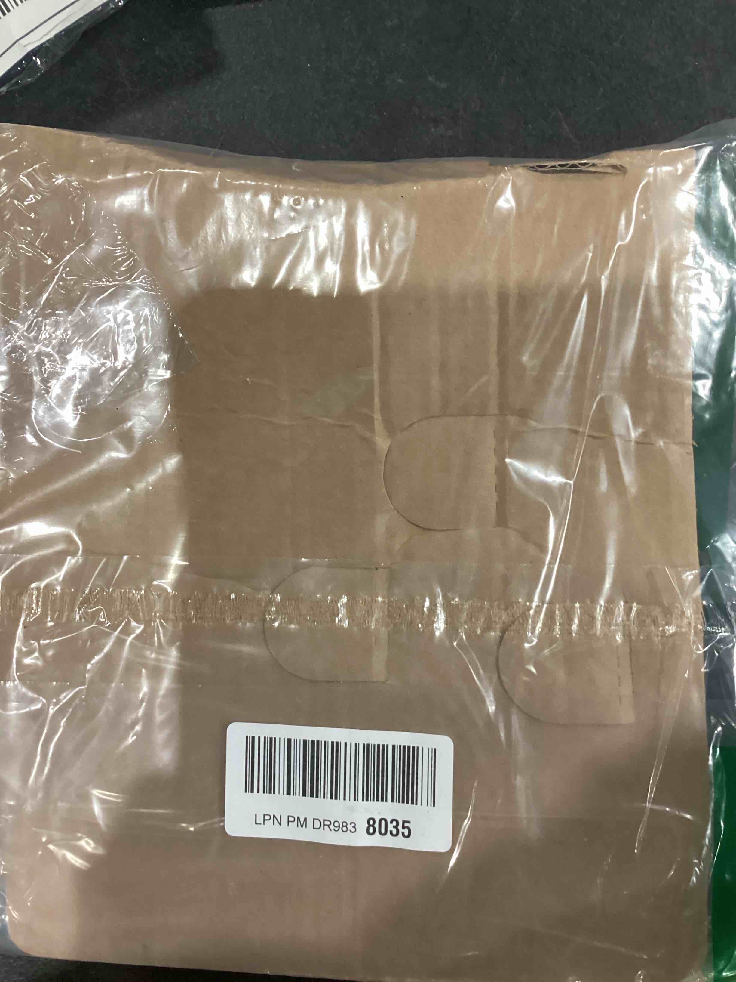 https://s3.amazonaws.com/lotting-images-prod/bidfta/GRA1988576_1746470437773.jpeg