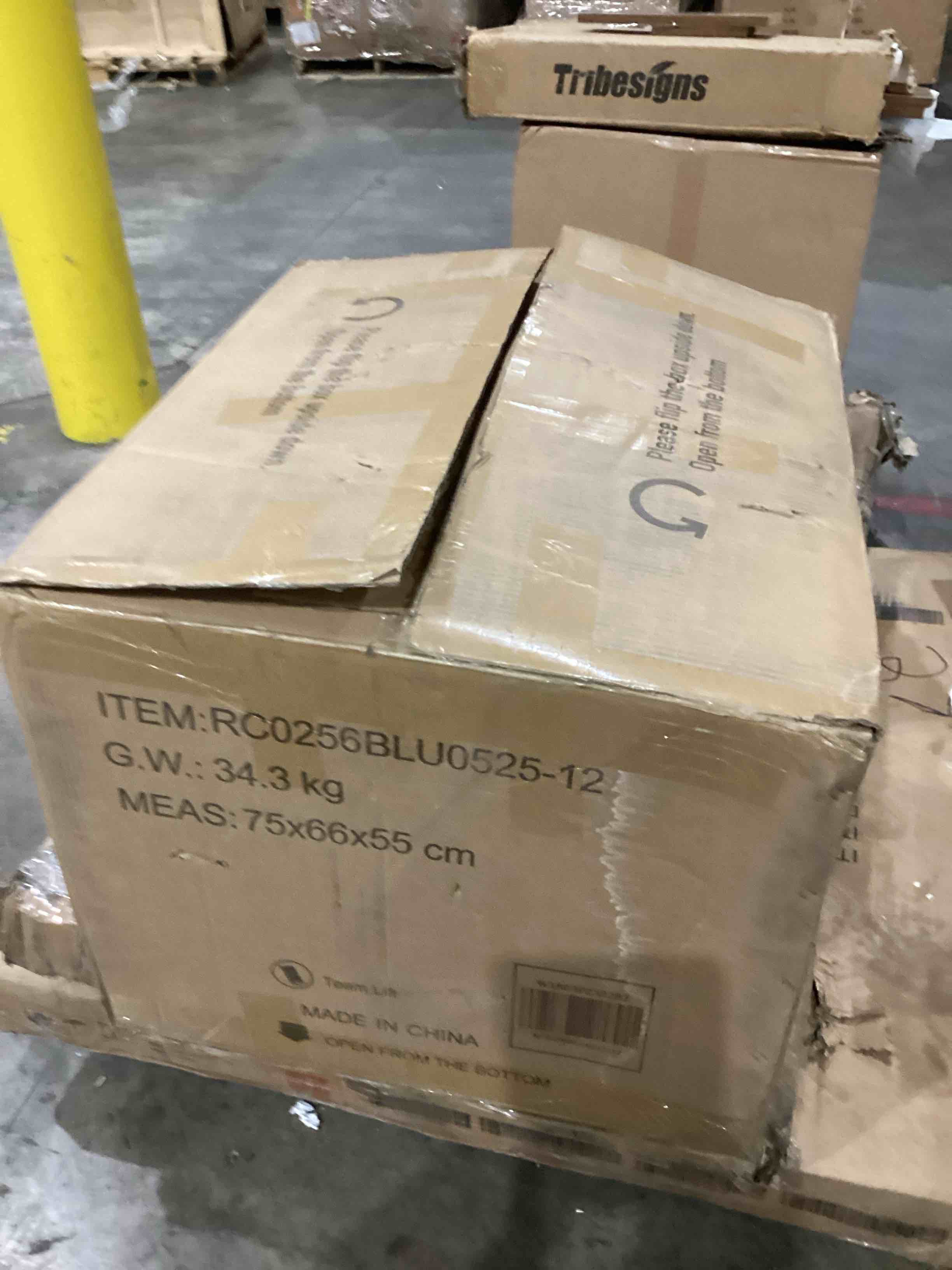 https://s3.amazonaws.com/lotting-images-prod/bidfta/GRA1988607_1746531262528.jpeg