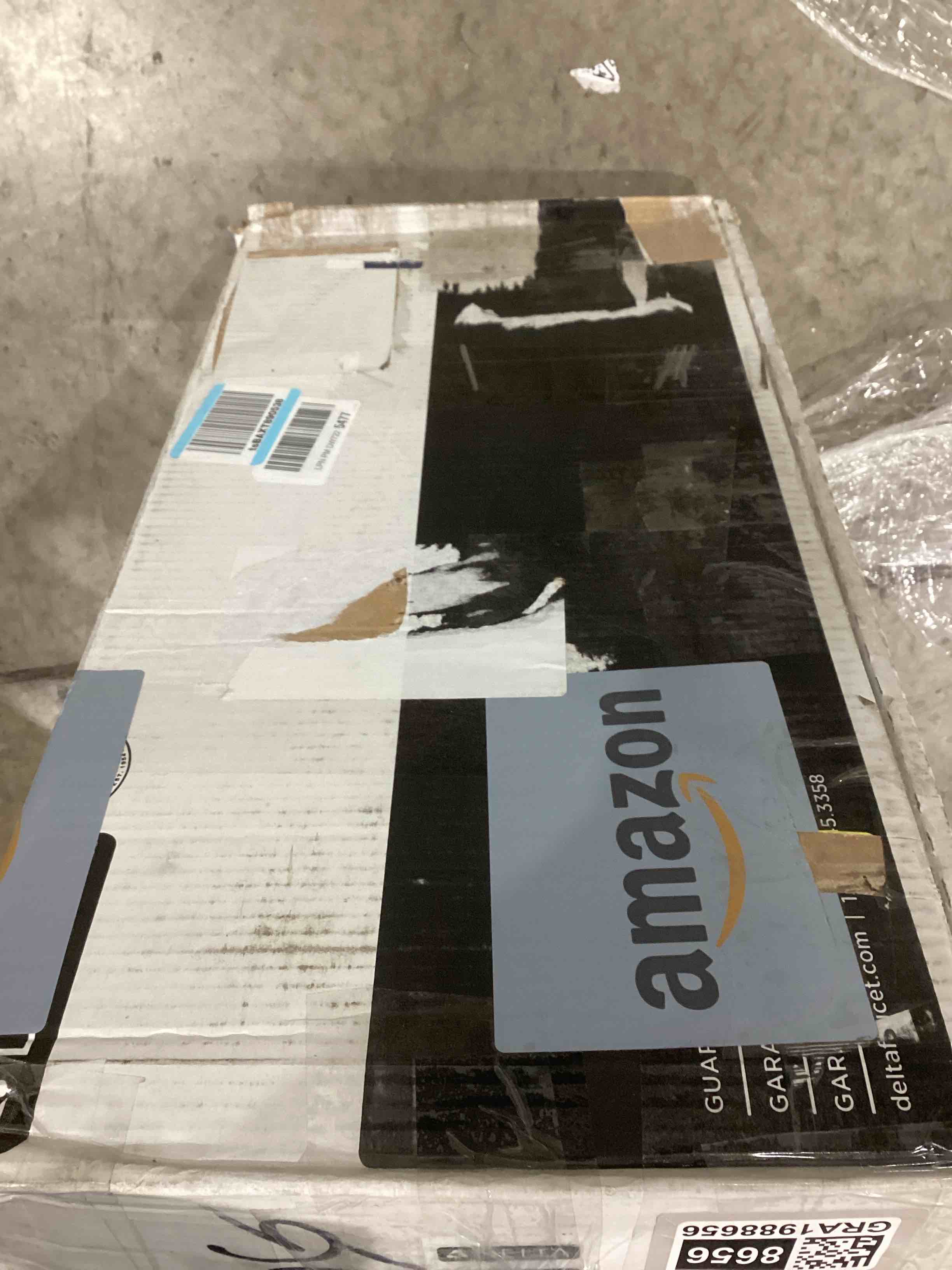 https://s3.amazonaws.com/lotting-images-prod/bidfta/GRA1988656_1746540984806.jpeg