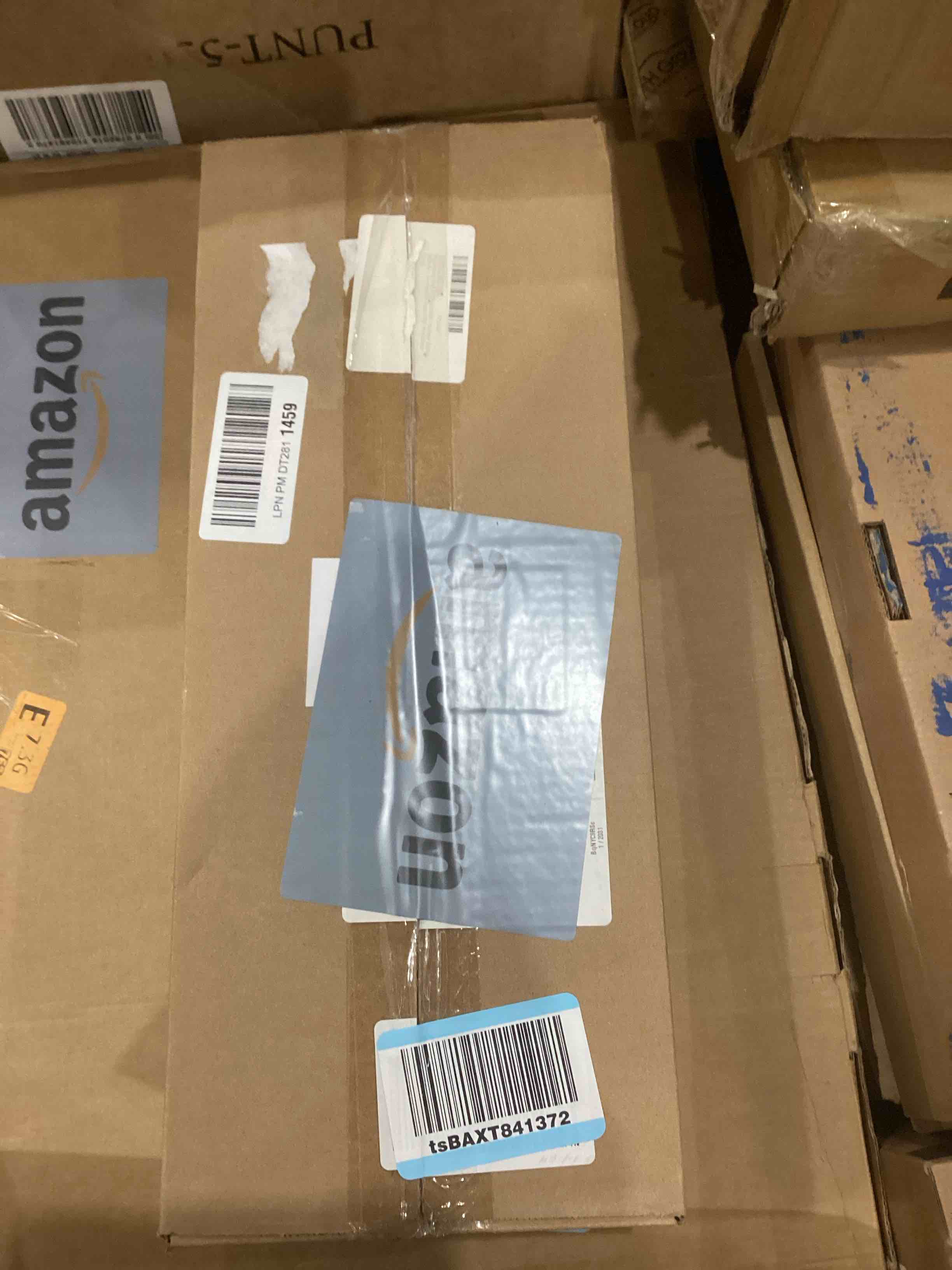 https://s3.amazonaws.com/lotting-images-prod/bidfta/GRA1988682_1746543832879.jpeg
