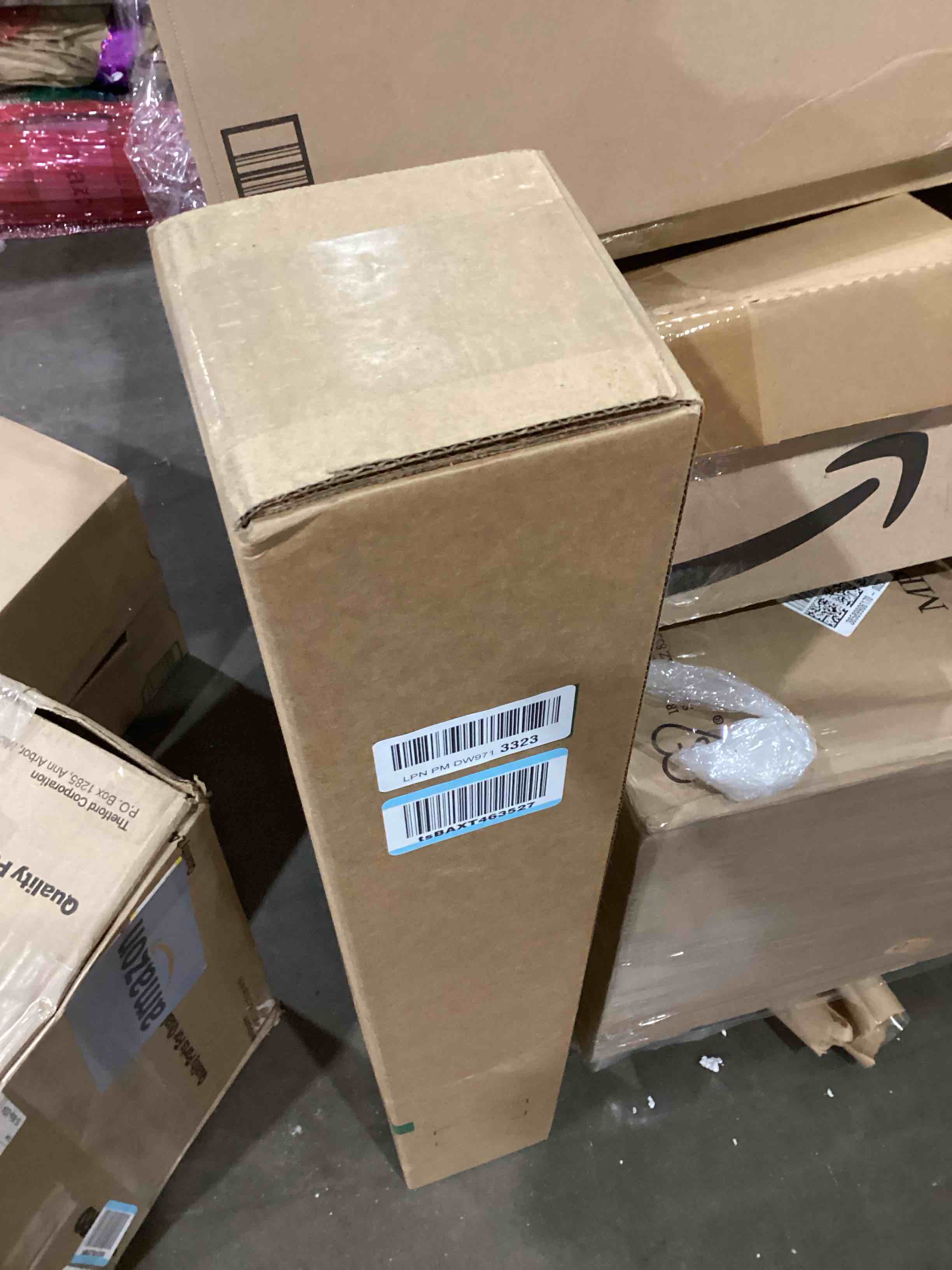 https://s3.amazonaws.com/lotting-images-prod/bidfta/GRA1988853_1746550231357.jpeg