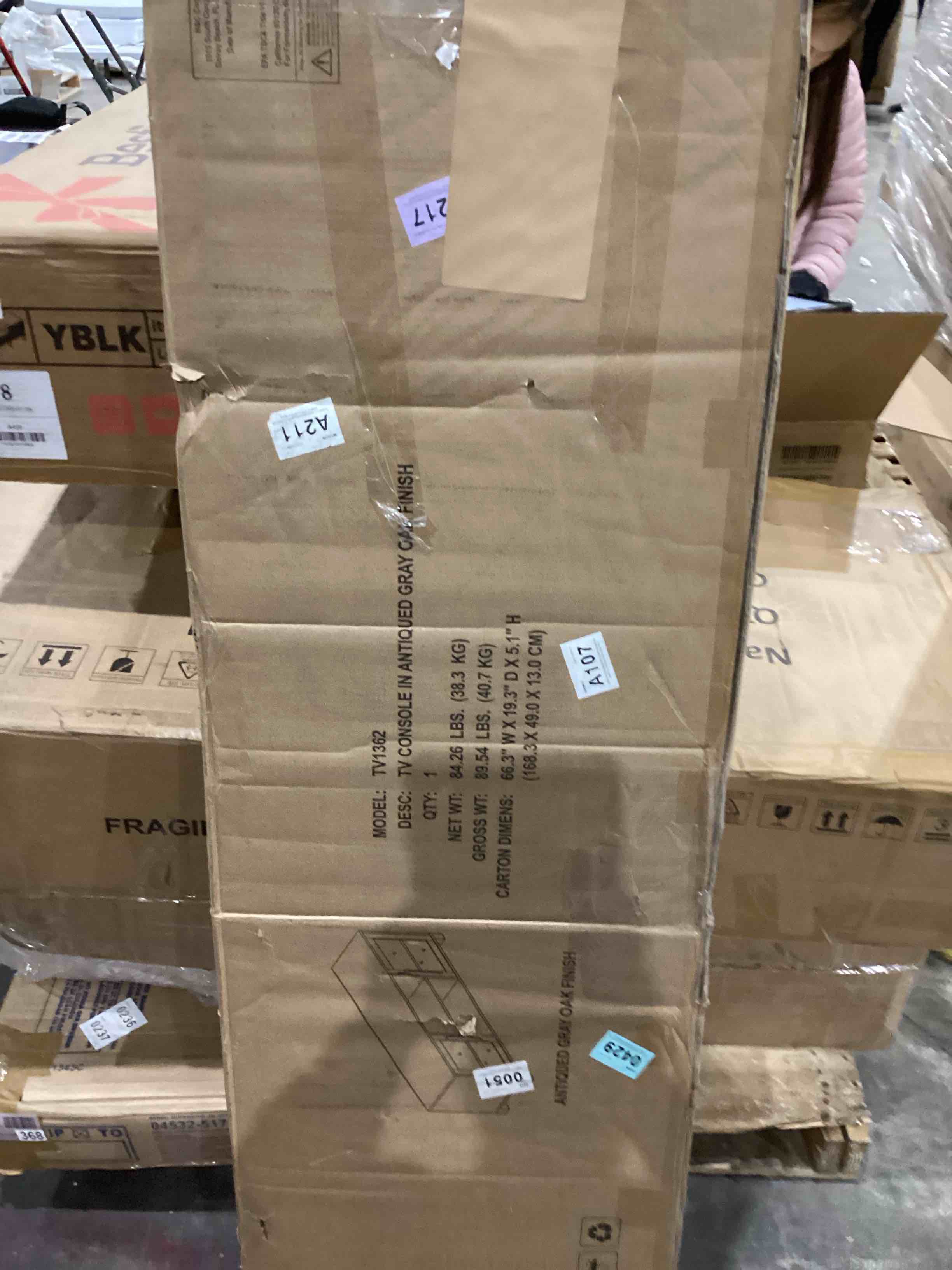 https://s3.amazonaws.com/lotting-images-prod/bidfta/GRA1988900_1746534488389.jpeg
