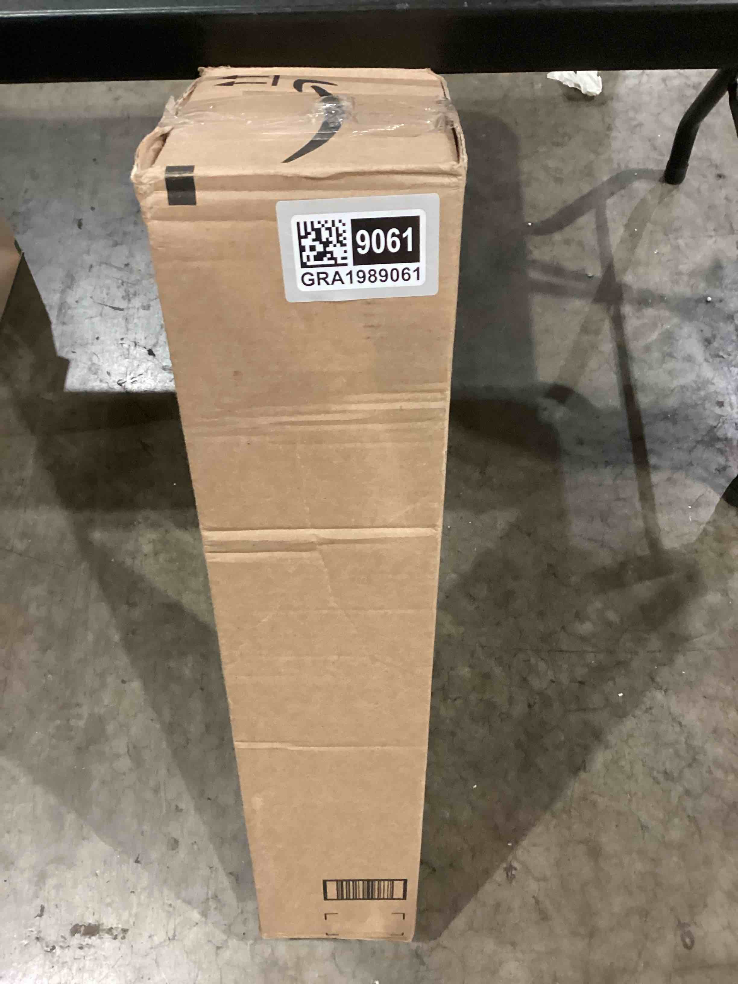 https://s3.amazonaws.com/lotting-images-prod/bidfta/GRA1989061_1746554211242.jpeg