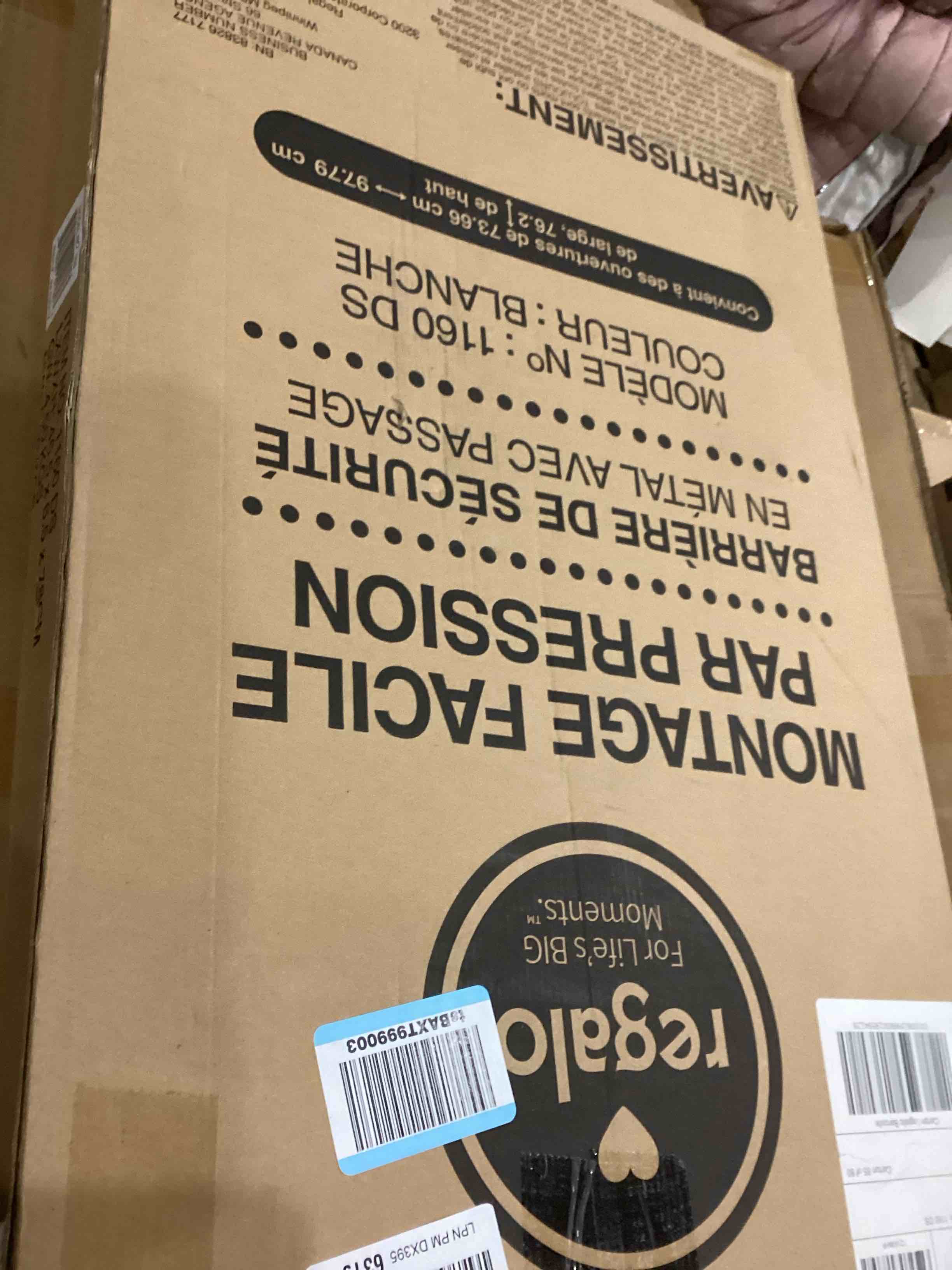 https://s3.amazonaws.com/lotting-images-prod/bidfta/GRA1989518_1746643523633.jpeg
