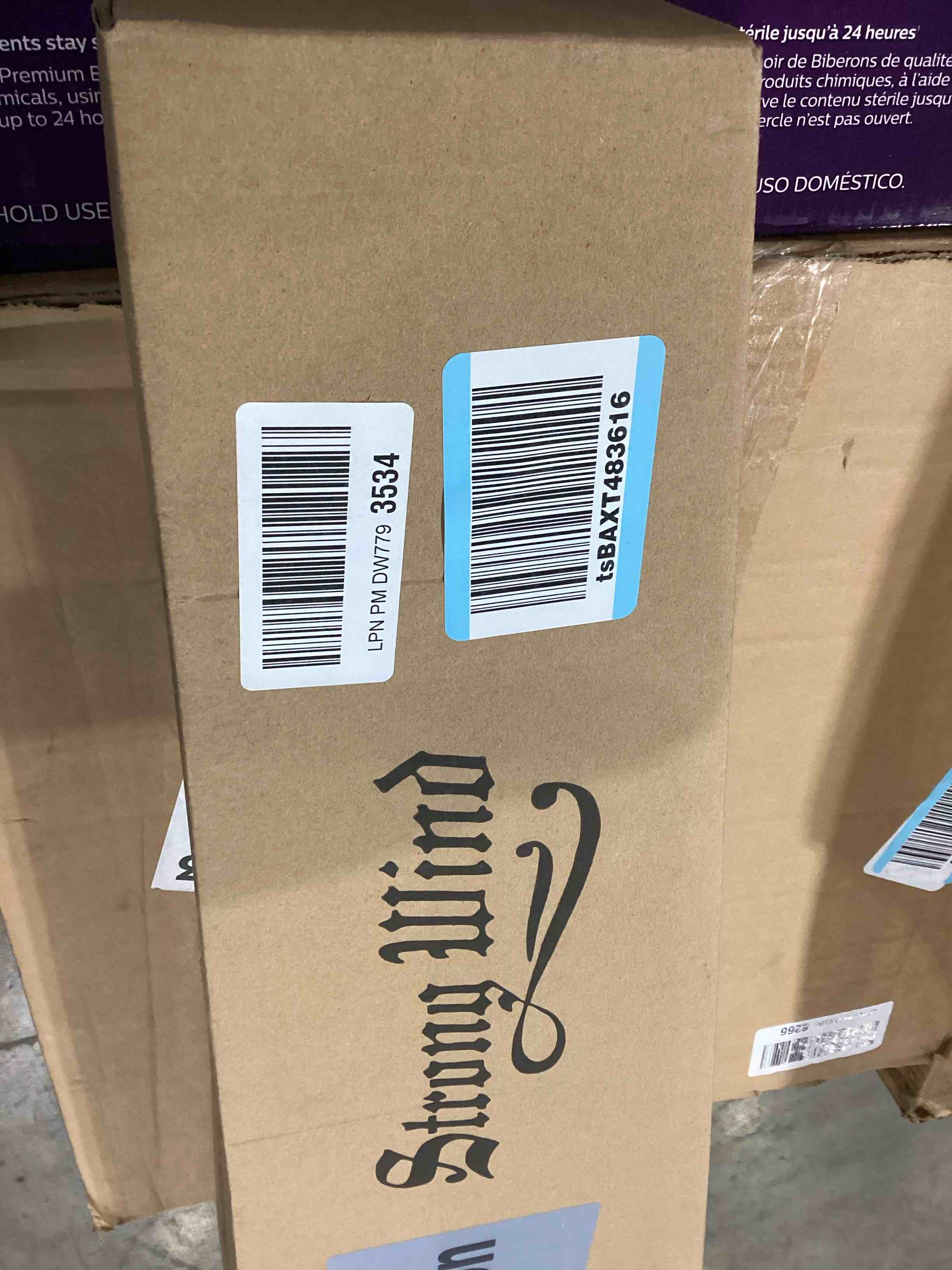 https://s3.amazonaws.com/lotting-images-prod/bidfta/GRA1989523_1746643222284.jpeg