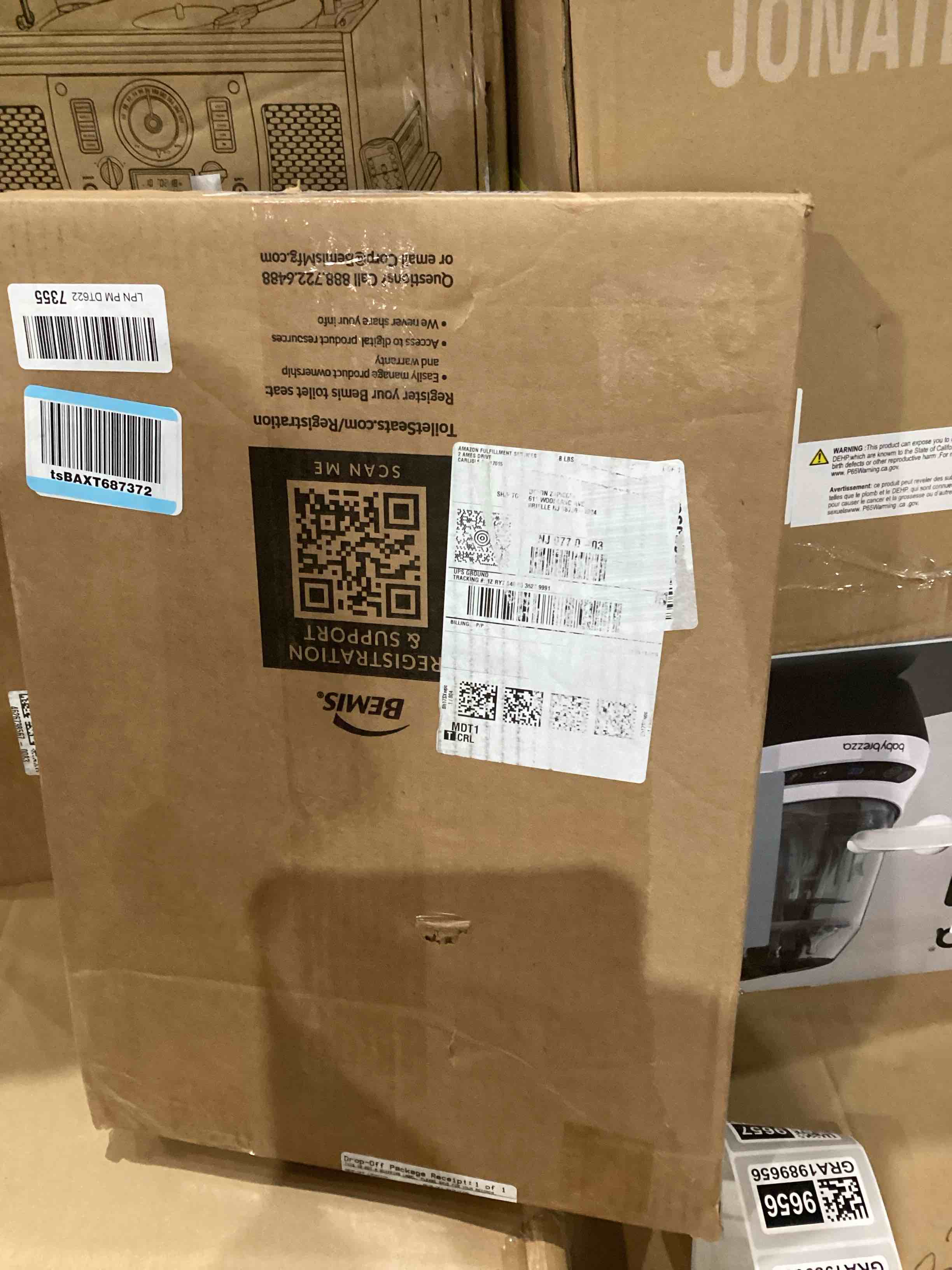 https://s3.amazonaws.com/lotting-images-prod/bidfta/GRA1989653_1746636485774.jpeg