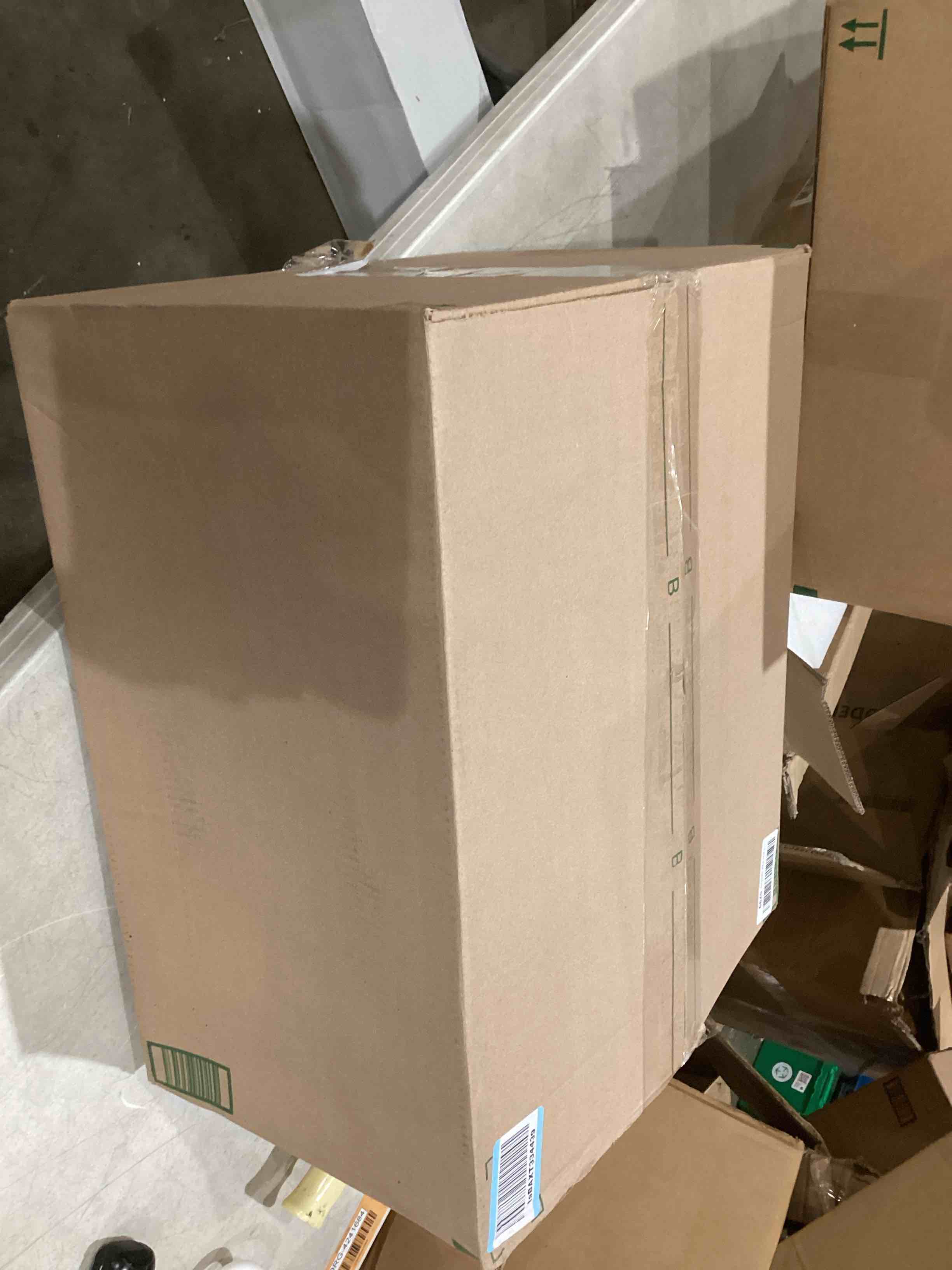 https://s3.amazonaws.com/lotting-images-prod/bidfta/GRA1990095_1752495006493.jpeg