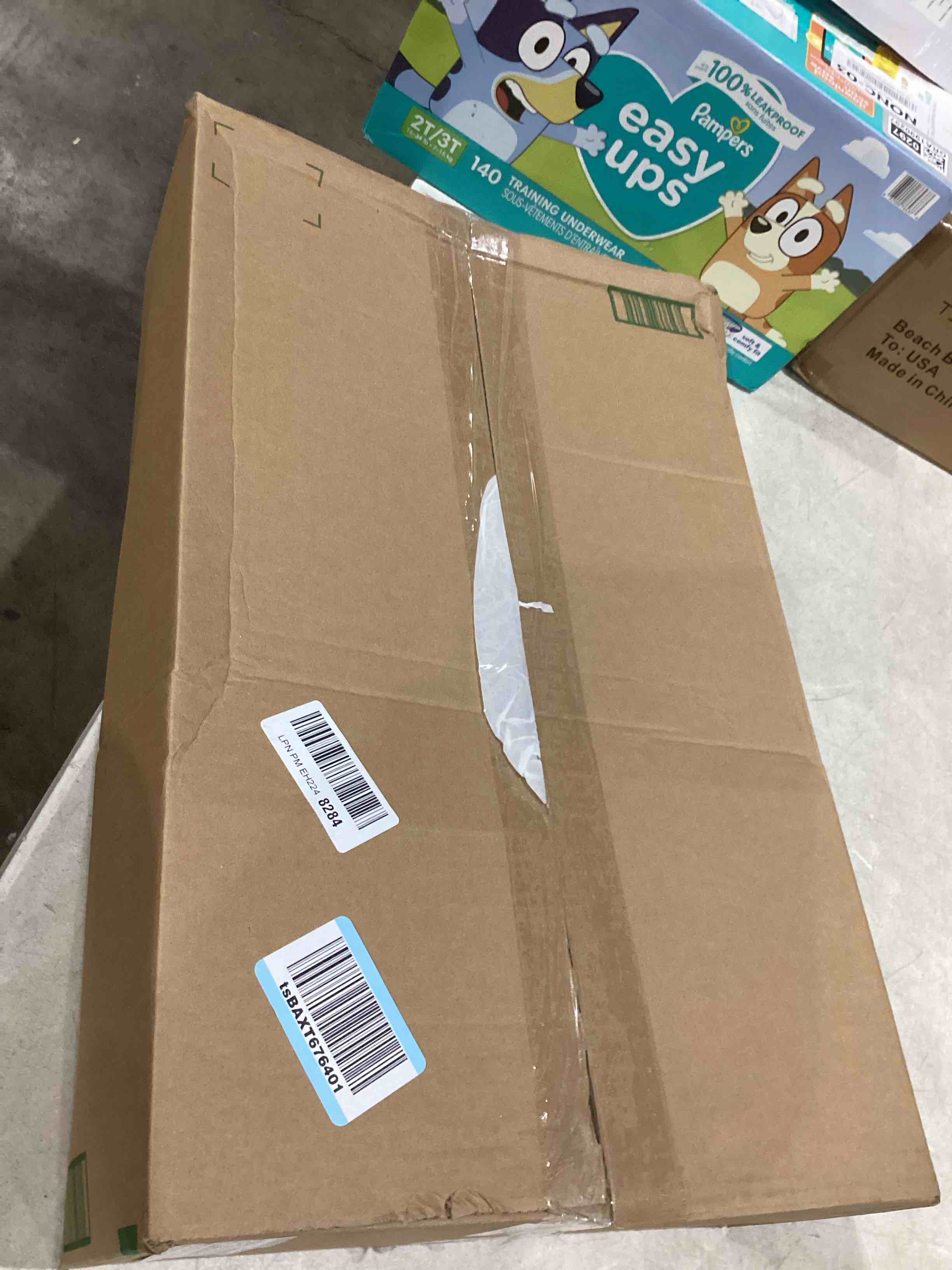 https://s3.amazonaws.com/lotting-images-prod/bidfta/GRA1990293_1752687664579.jpeg