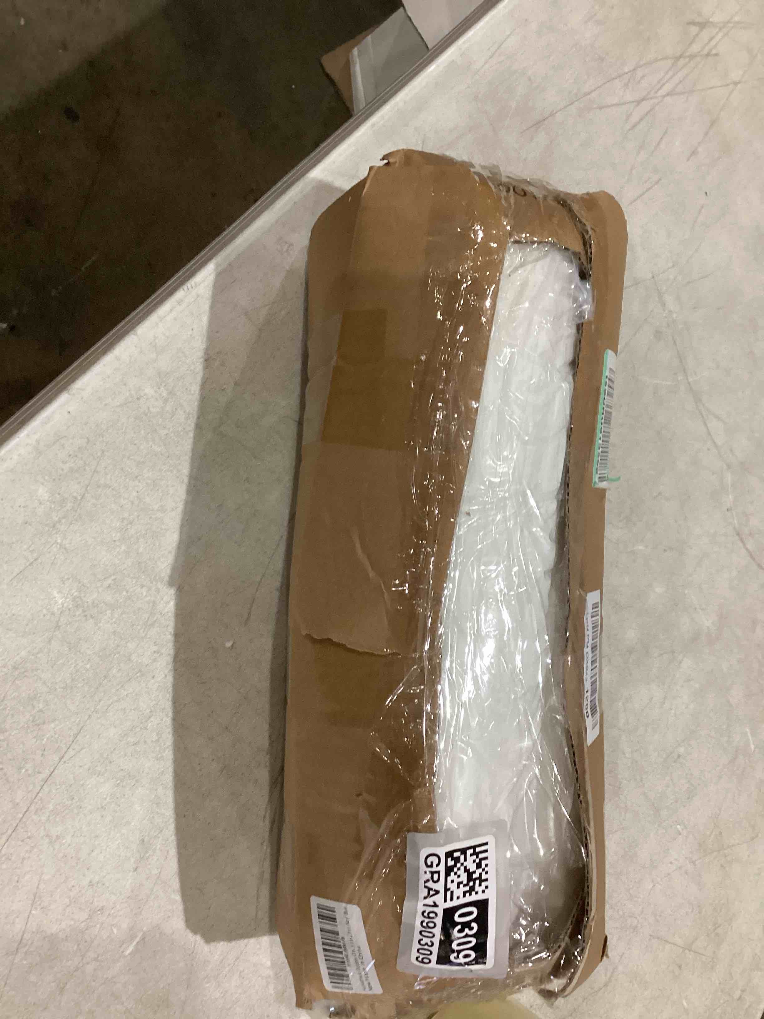 https://s3.amazonaws.com/lotting-images-prod/bidfta/GRA1990309_1752684720877.jpeg