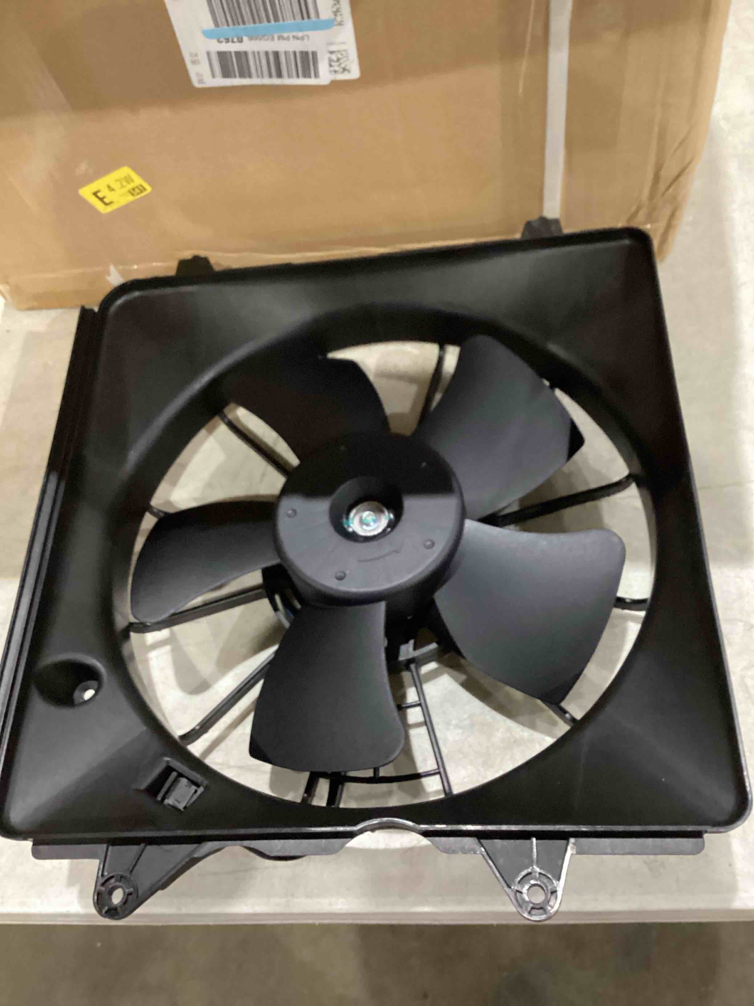https://s3.amazonaws.com/lotting-images-prod/bidfta/GRA1990488_1752847586008.jpeg