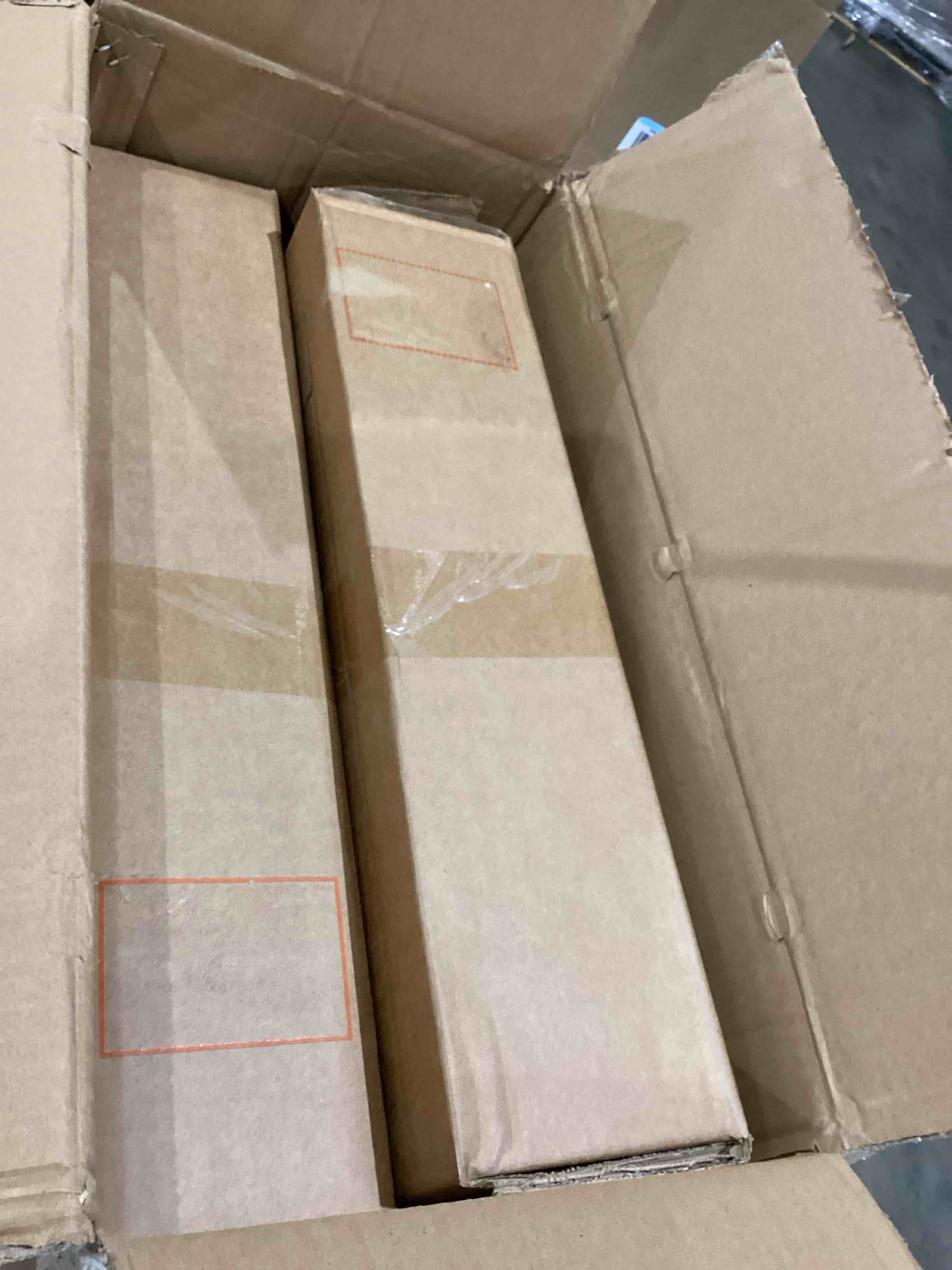 https://s3.amazonaws.com/lotting-images-prod/bidfta/GRA1990488_1752847672347.jpeg