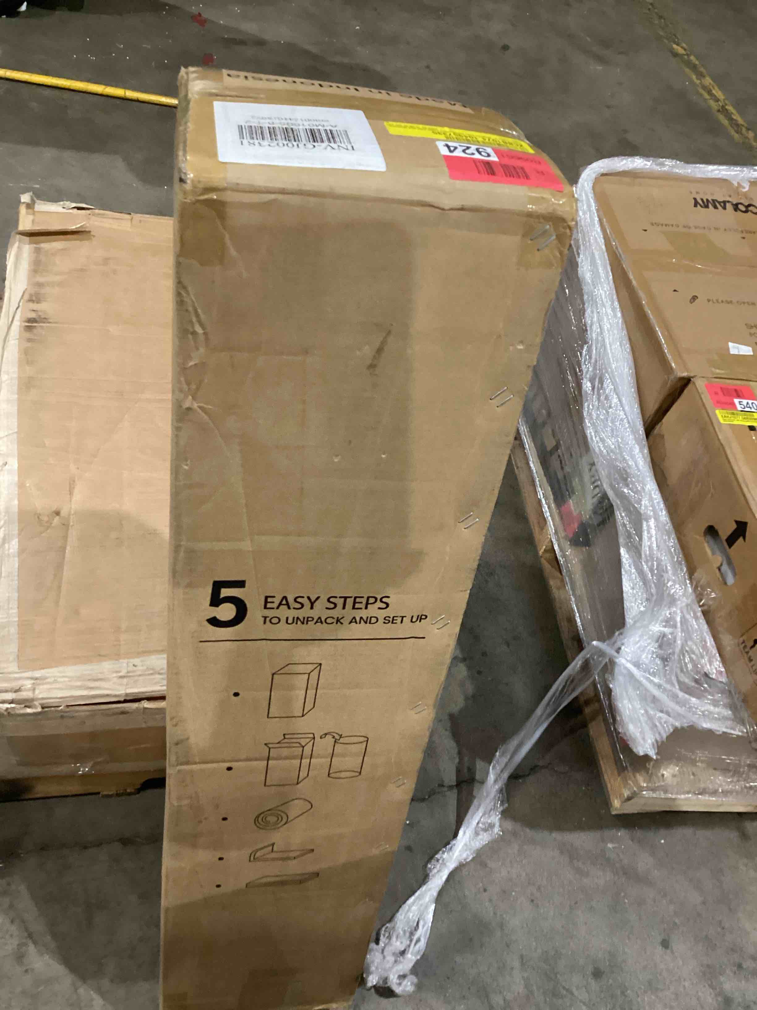 https://s3.amazonaws.com/lotting-images-prod/bidfta/GRA1990586_1753962520606.jpeg