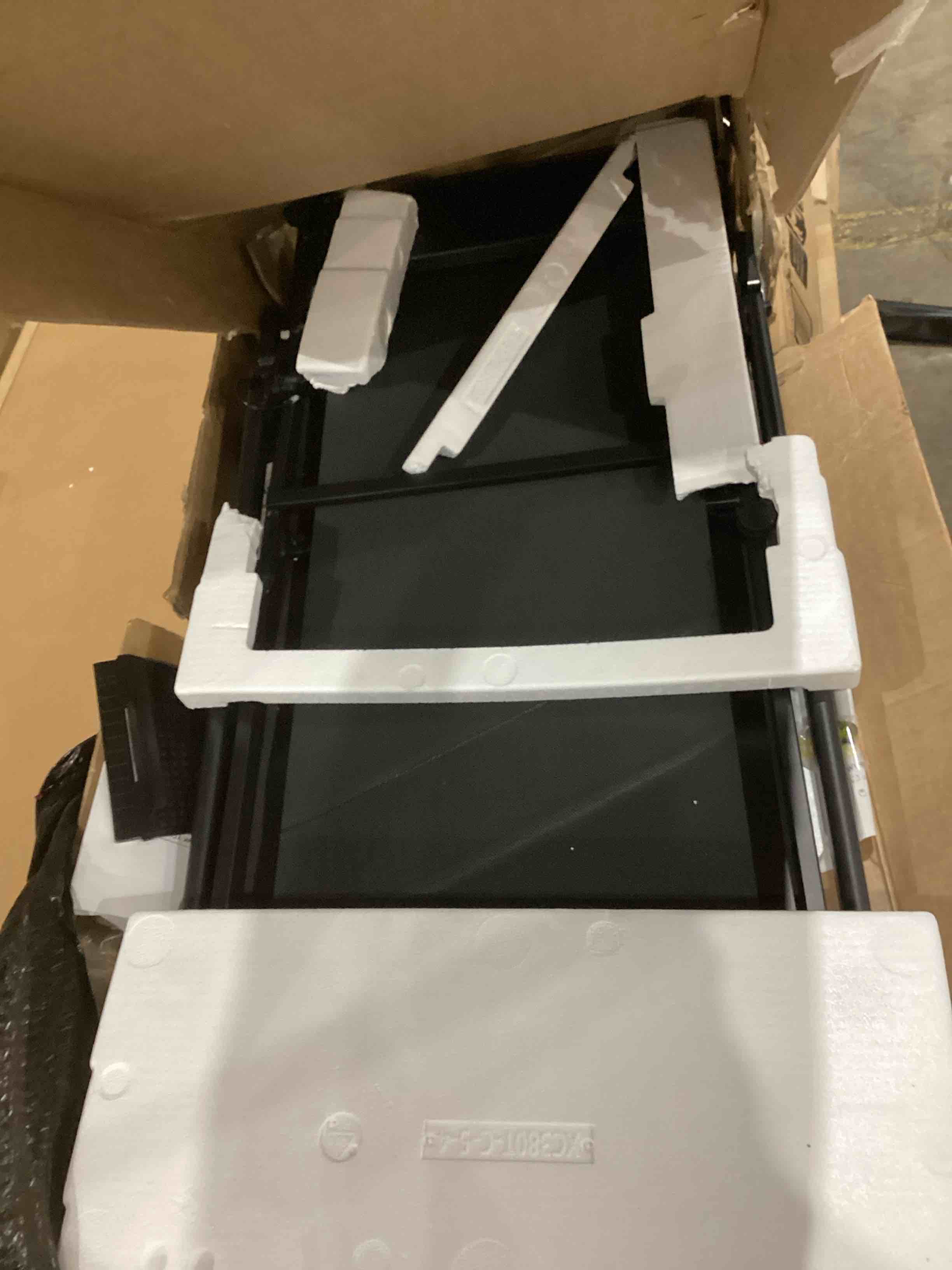 https://s3.amazonaws.com/lotting-images-prod/bidfta/GRA1990703_1753707281138.jpeg