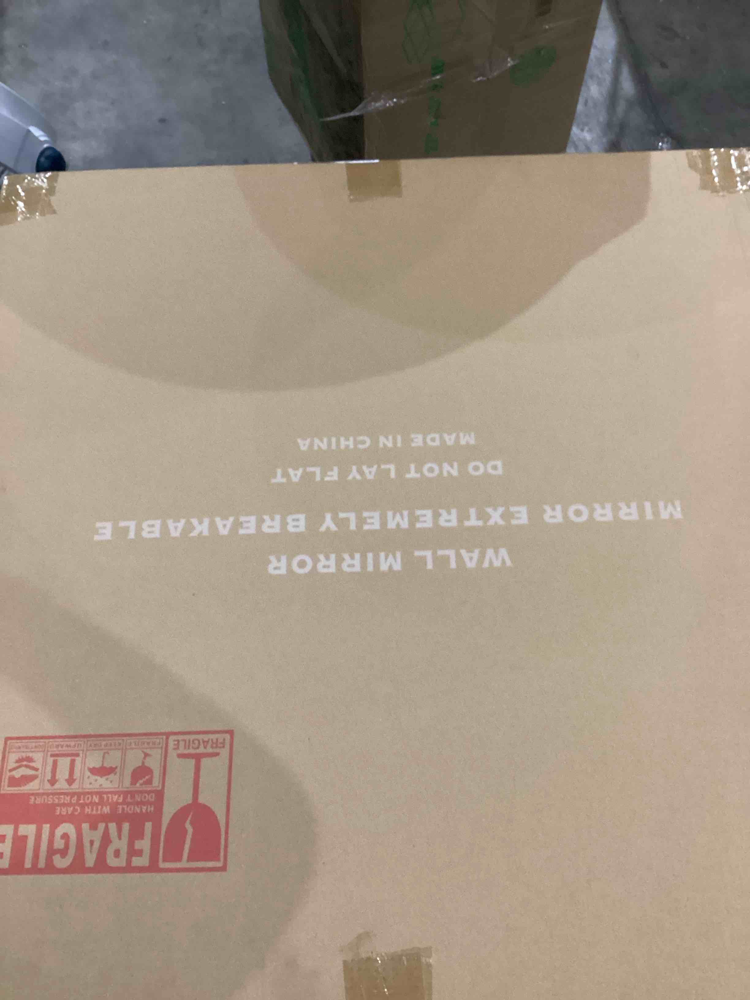 https://s3.amazonaws.com/lotting-images-prod/bidfta/GRA1990732_1753970653390.jpeg